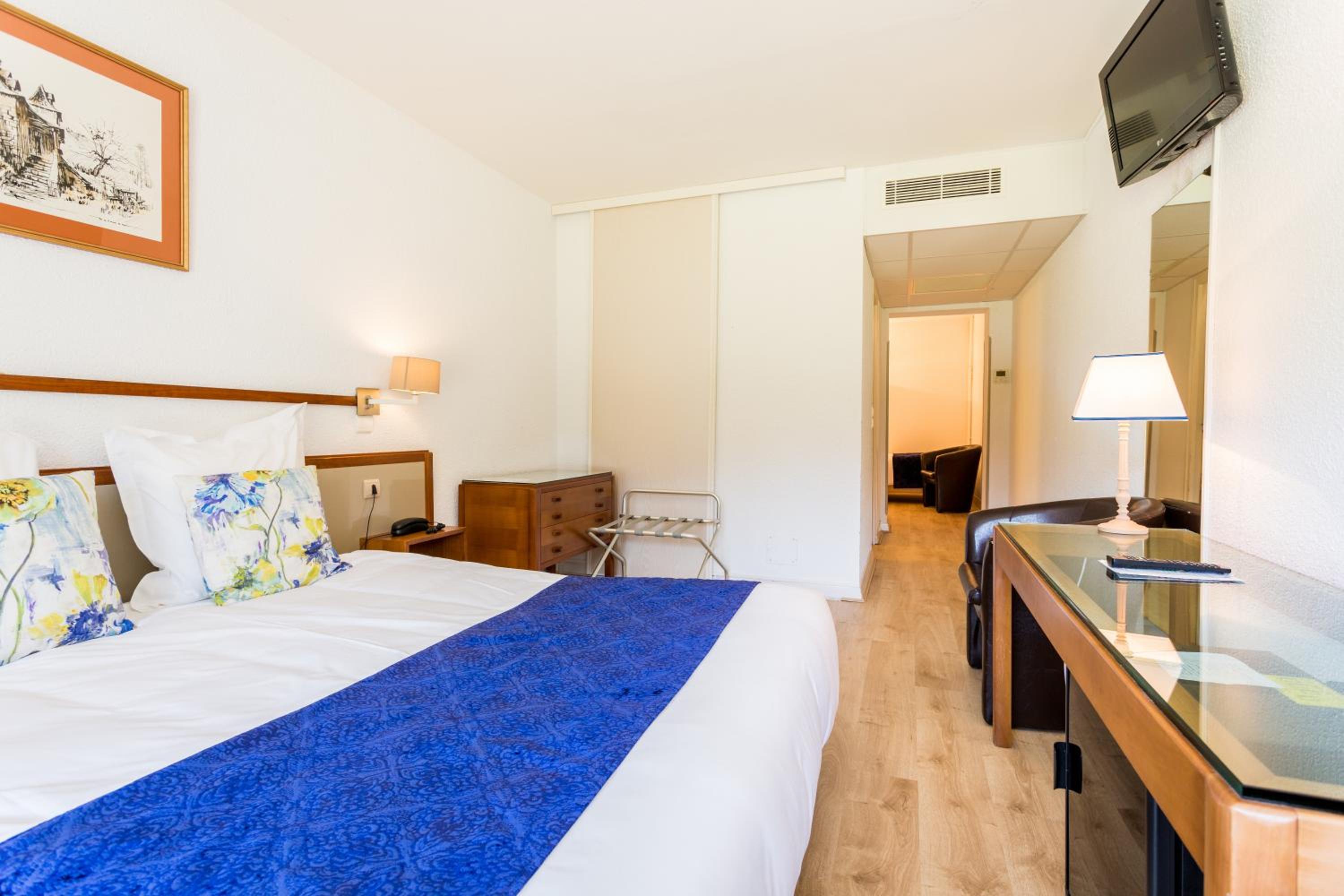 Superior Triple Room photo 1
