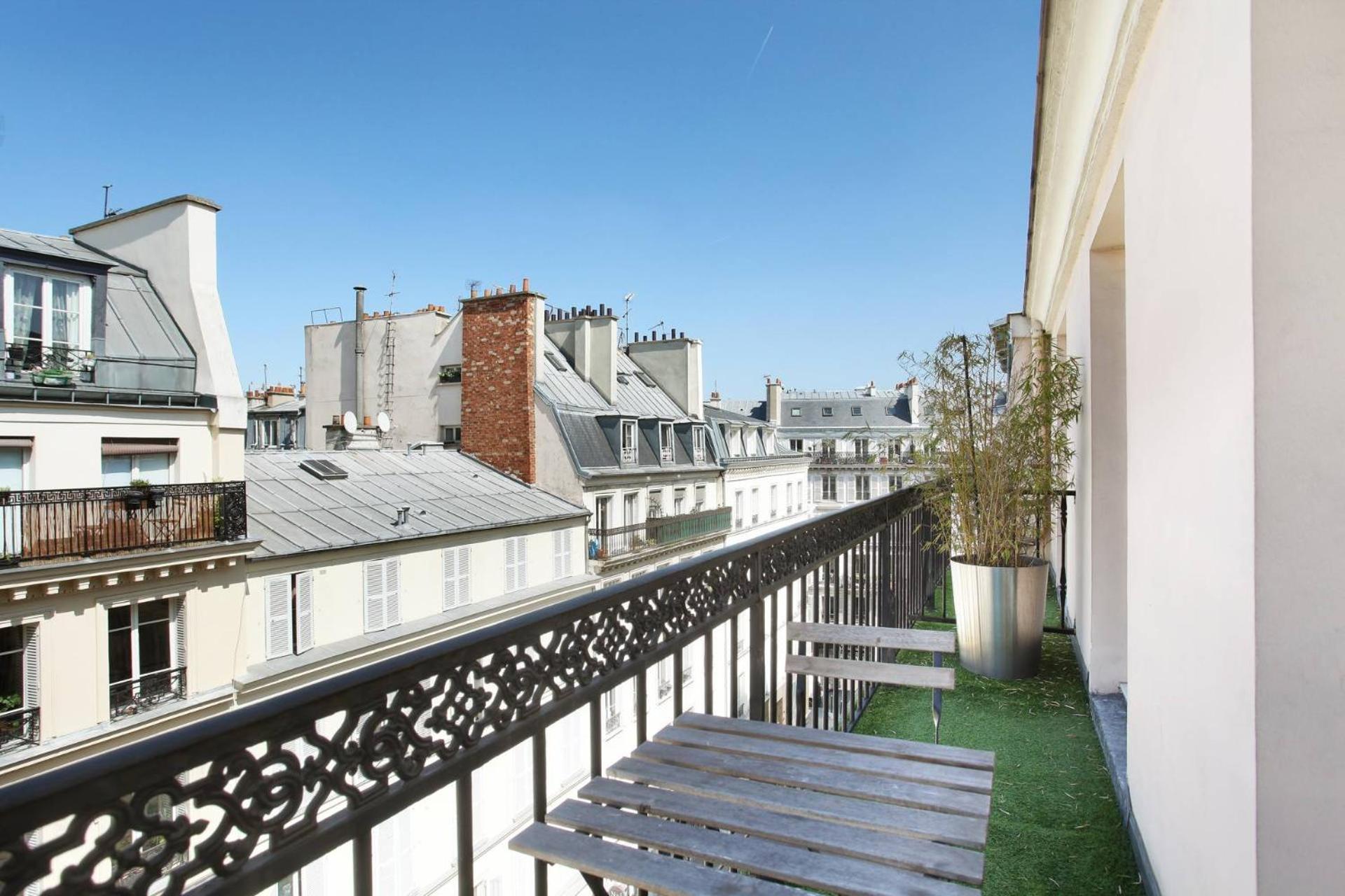  Classic Room with Balcony photo 3