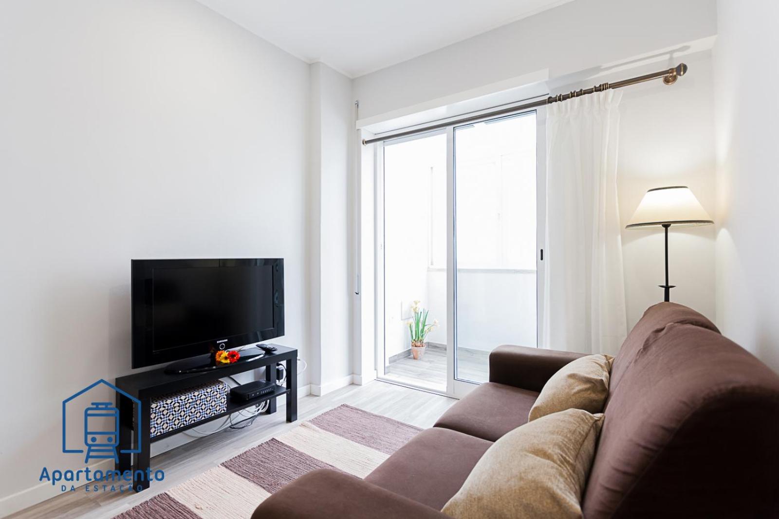 One-Bedroom Apartment - Photo 26