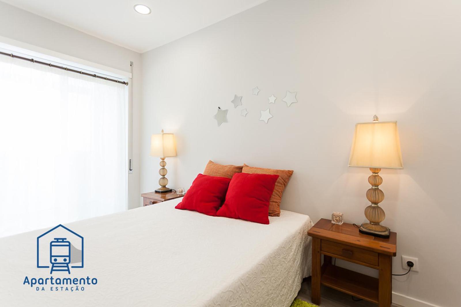One-Bedroom Apartment - Photo 8