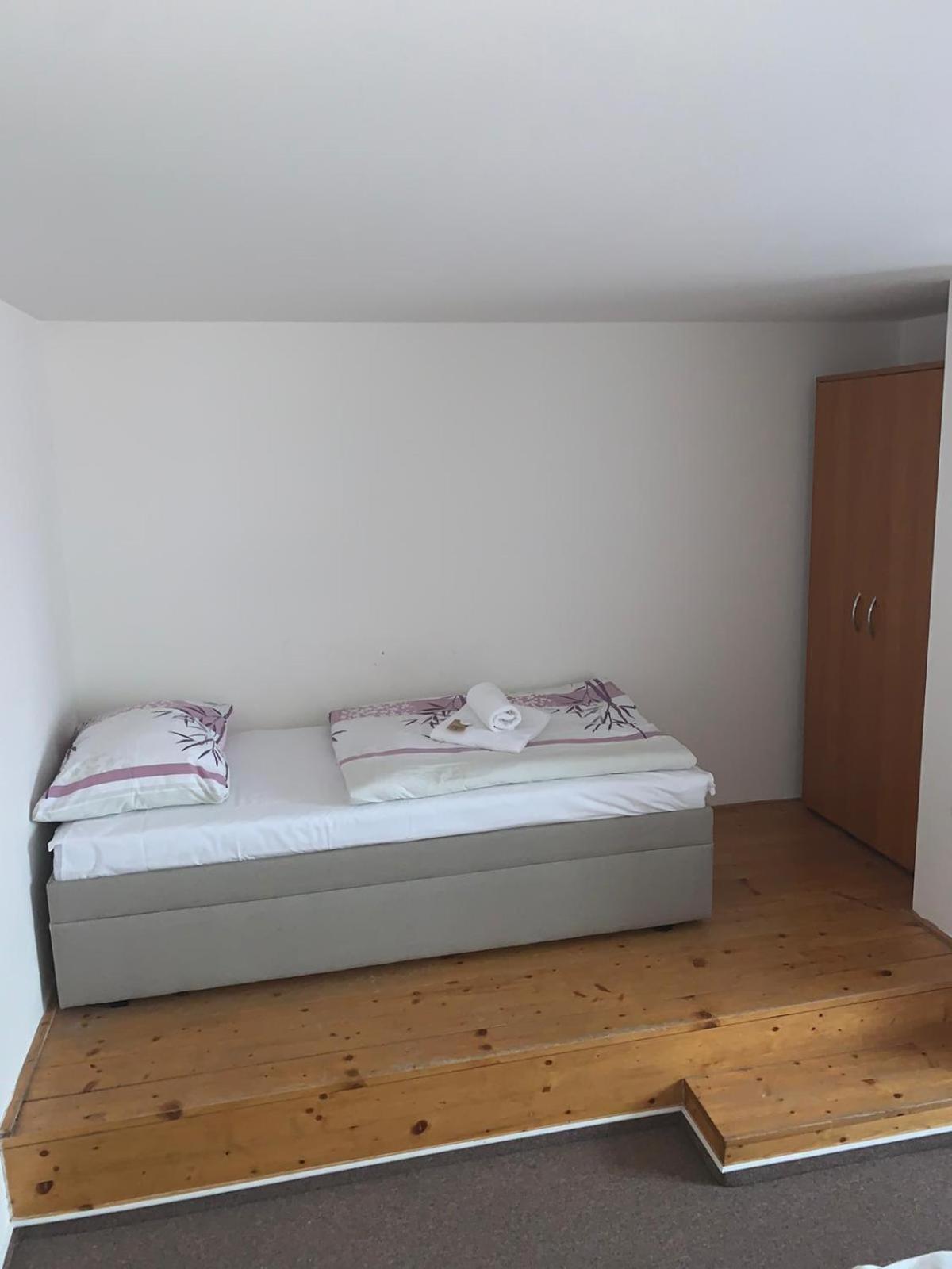 Standard Triple Room — the supplier's photographs — photo 3