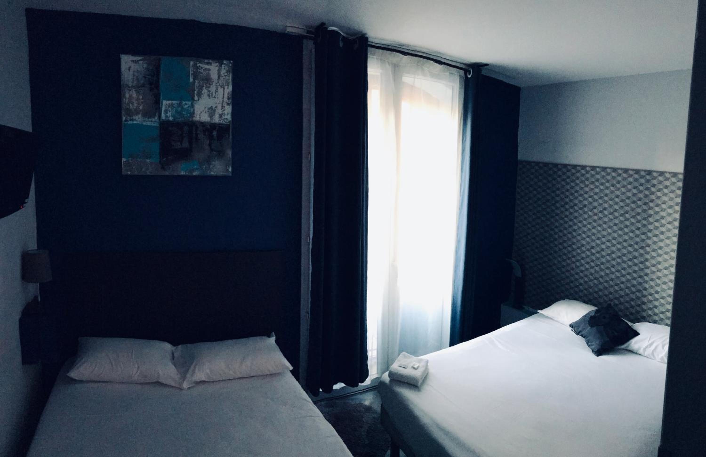 Quadruple Room - Photo 1