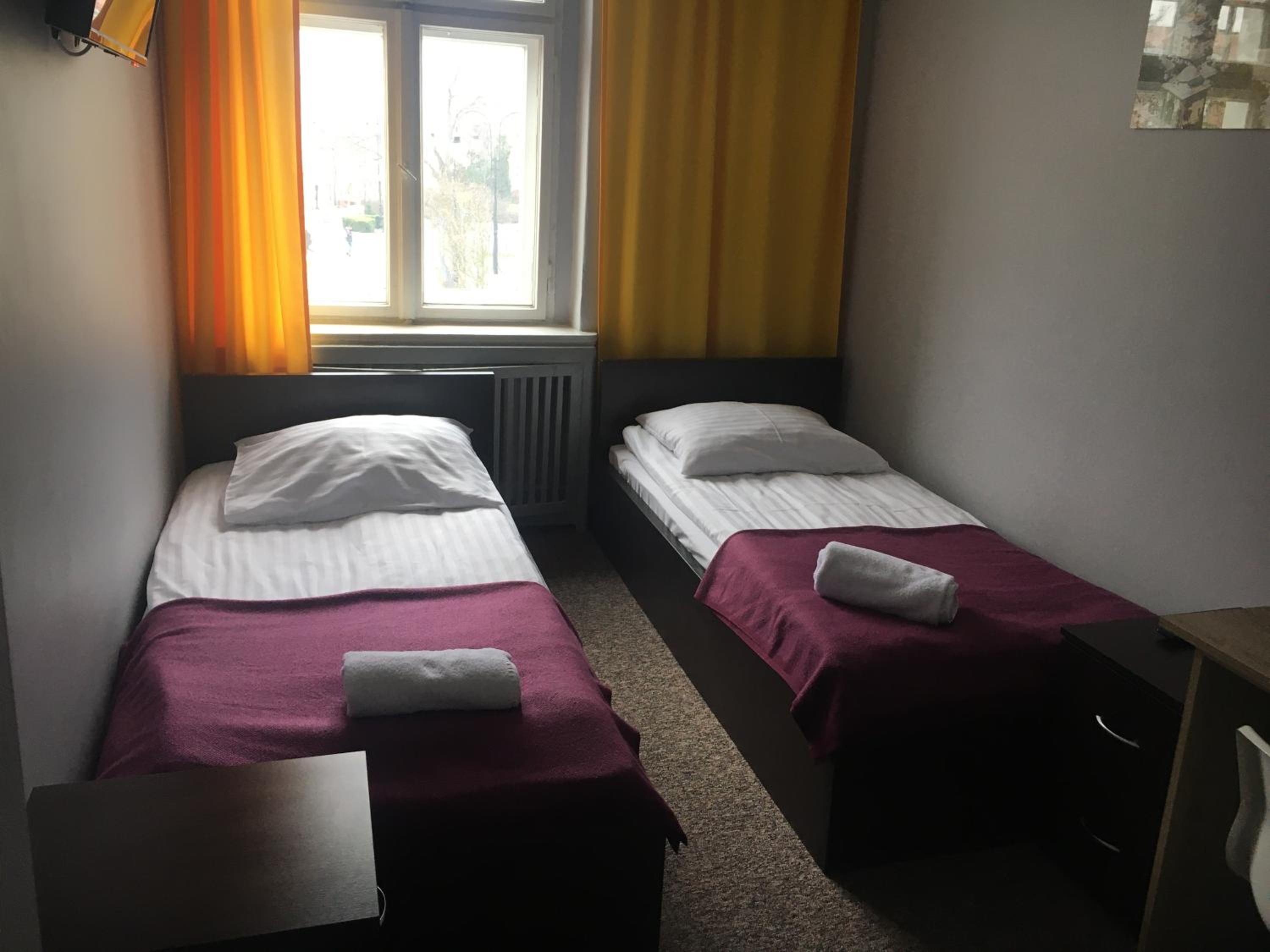 Double Room - Photo 5