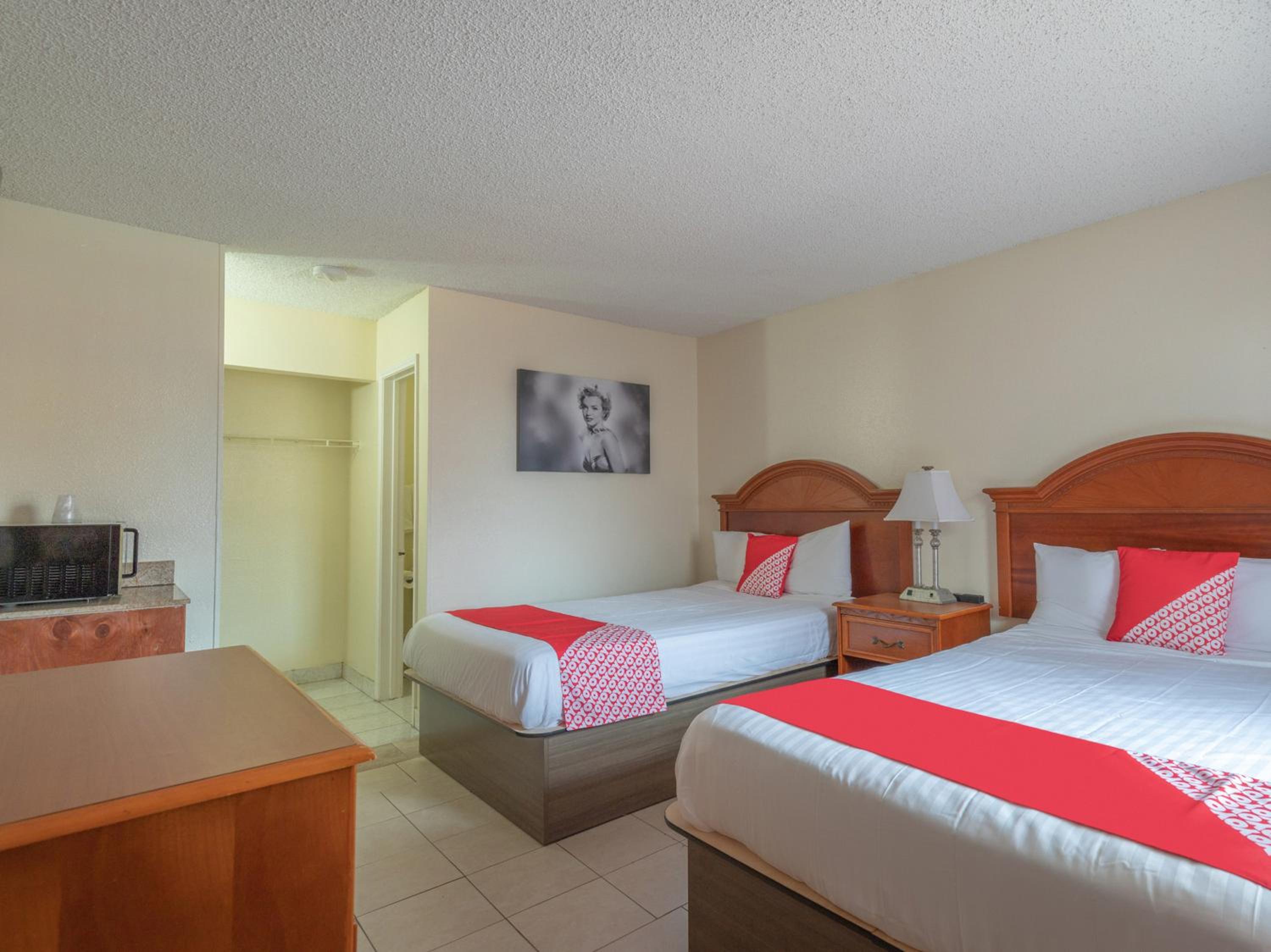 2 Full Bed - Photo 1