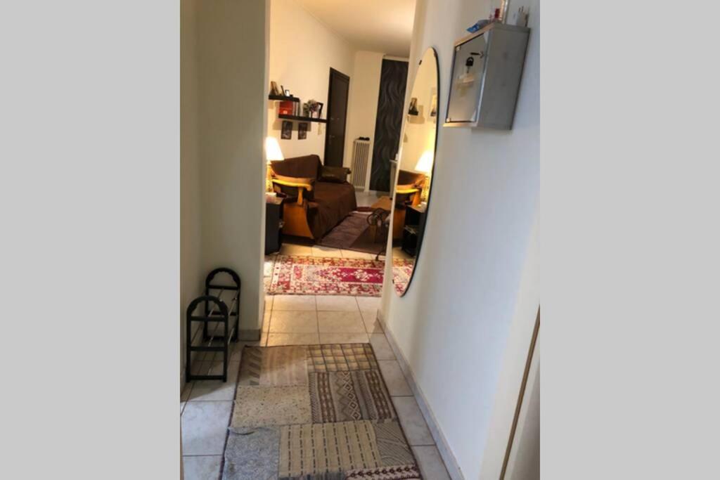 One-Bedroom Apartment - Photo 39
