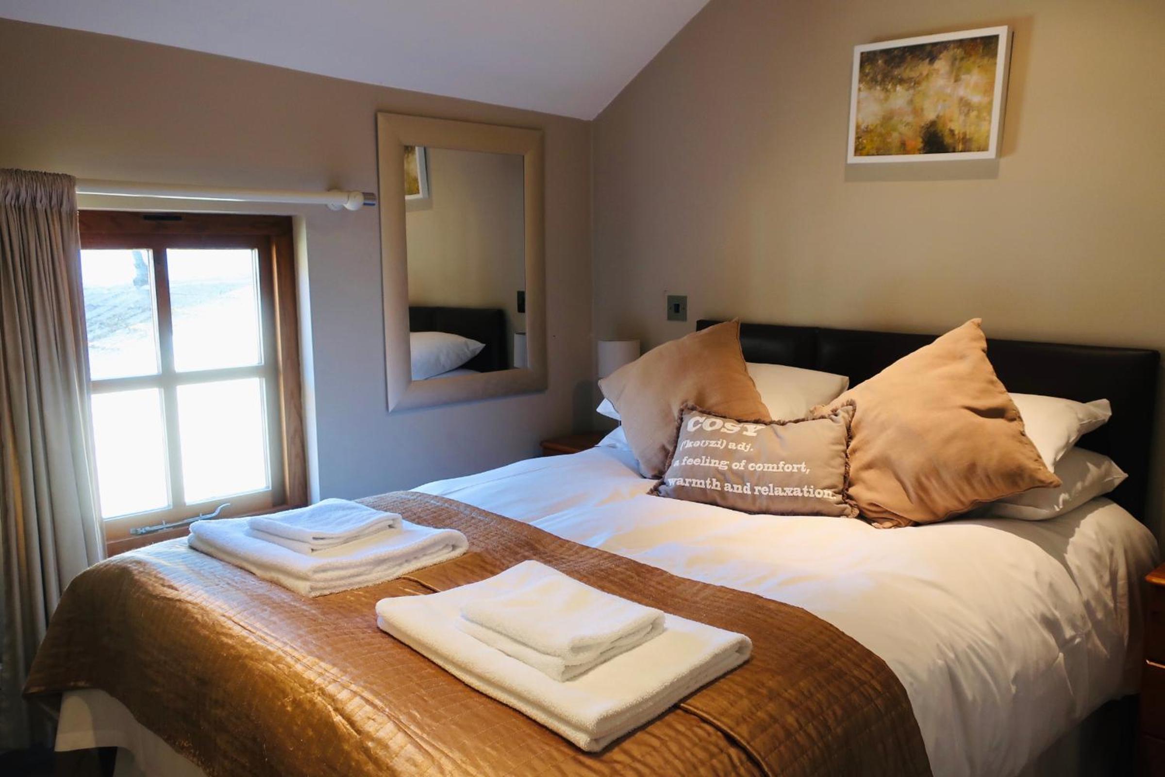 Very Small Double Room photo 2