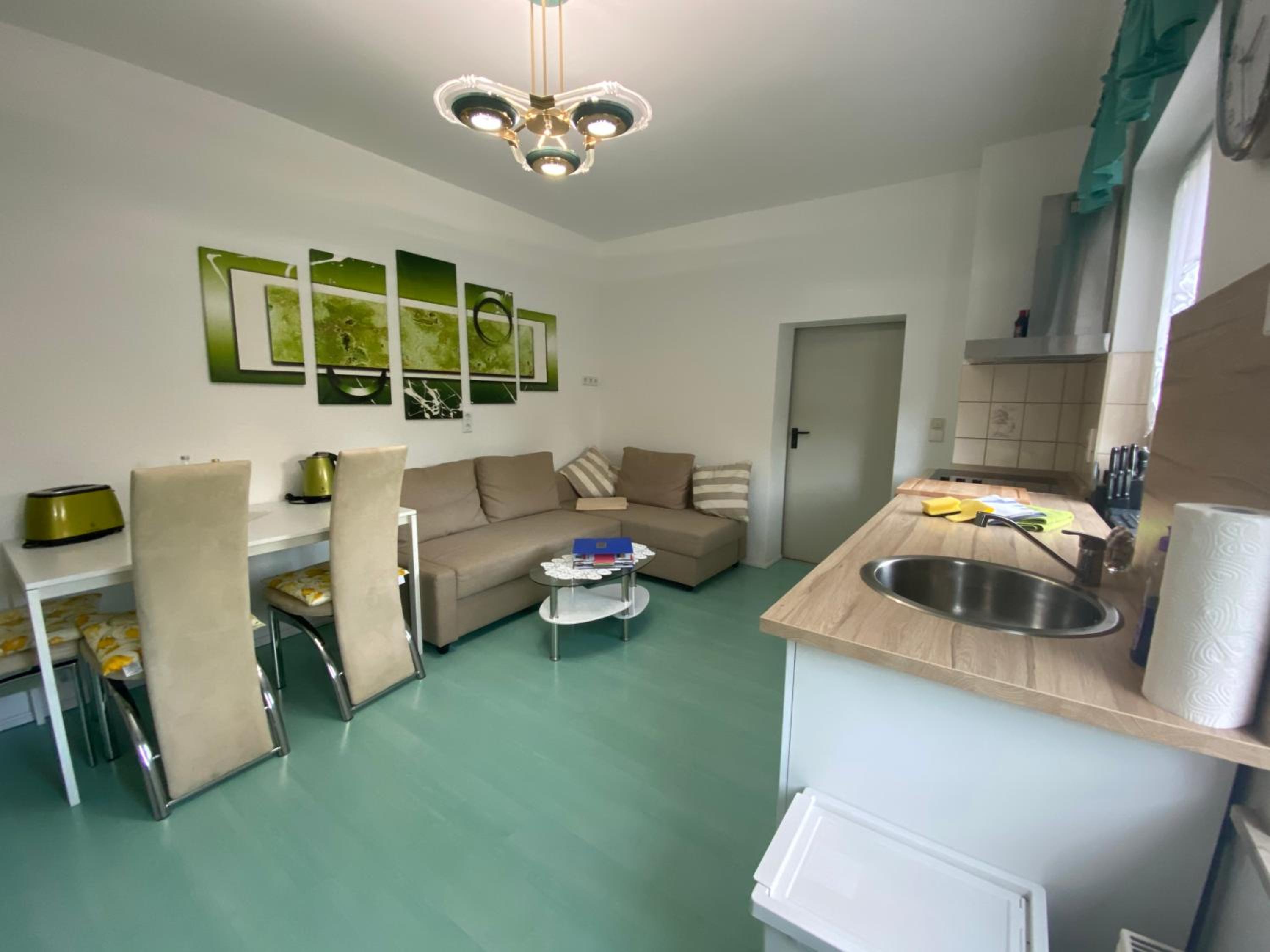 One-Bedroom Apartment with Terrace photo 1