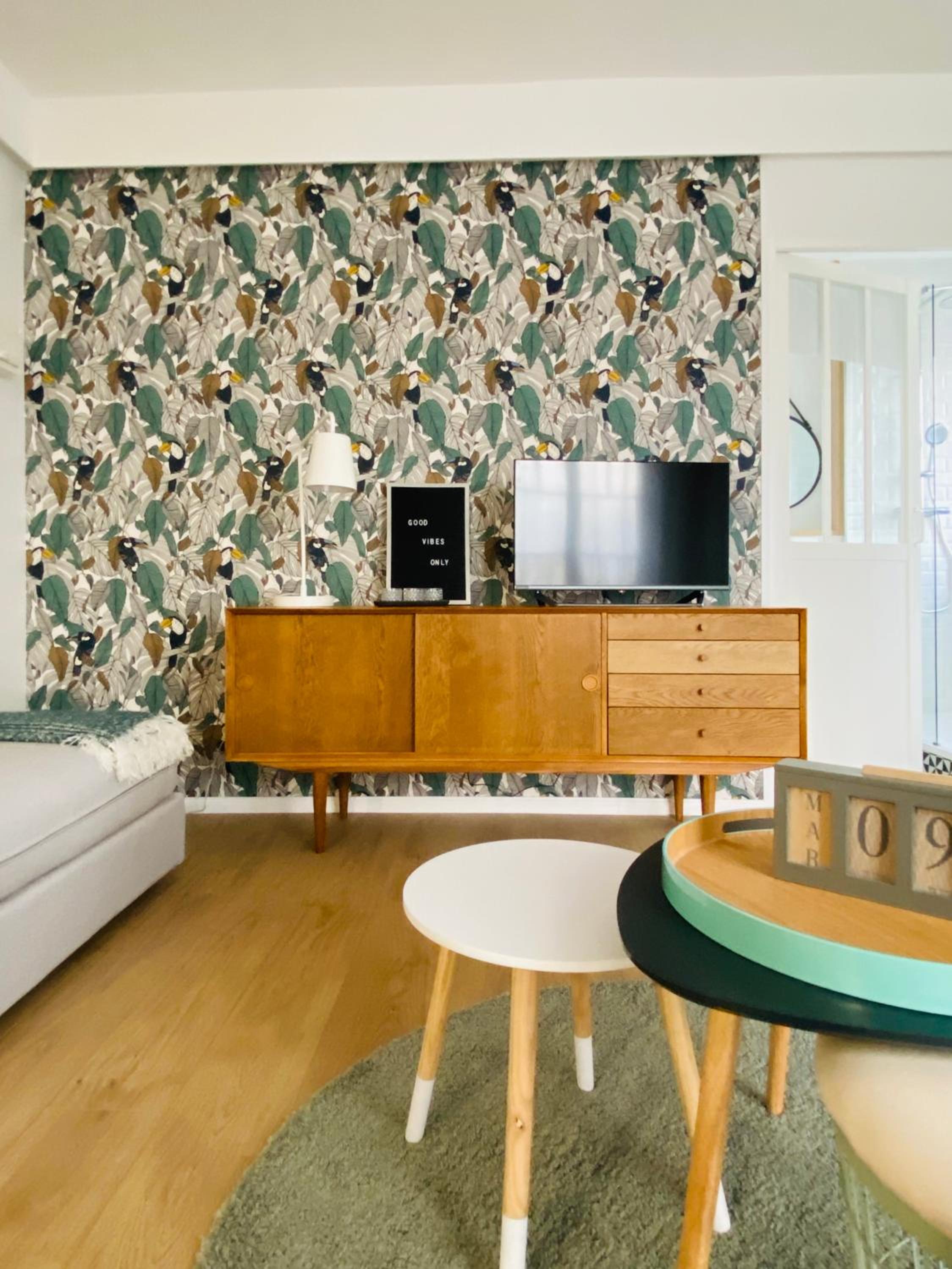One-Bedroom Apartment - Photo 6