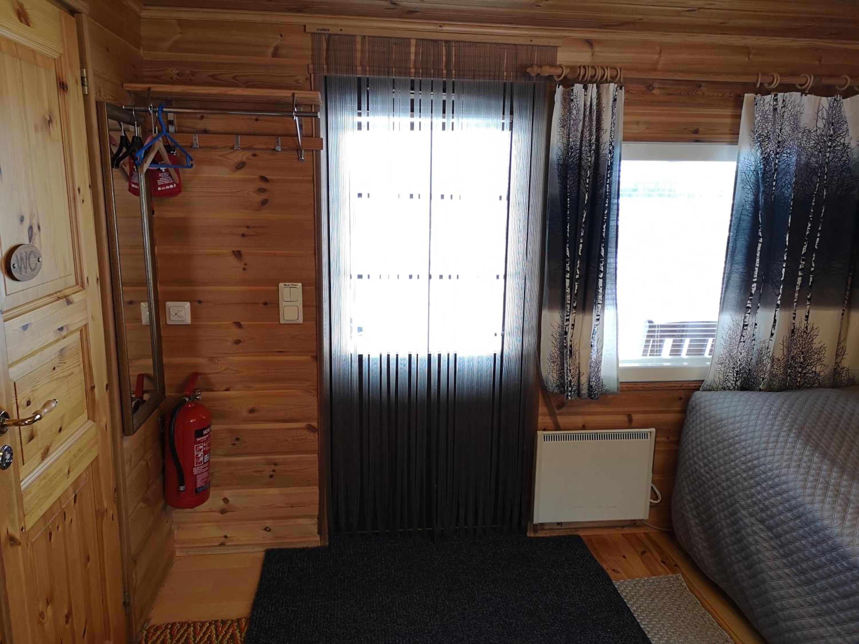 One-Bedroom Cottage with Sauna - Photo 8