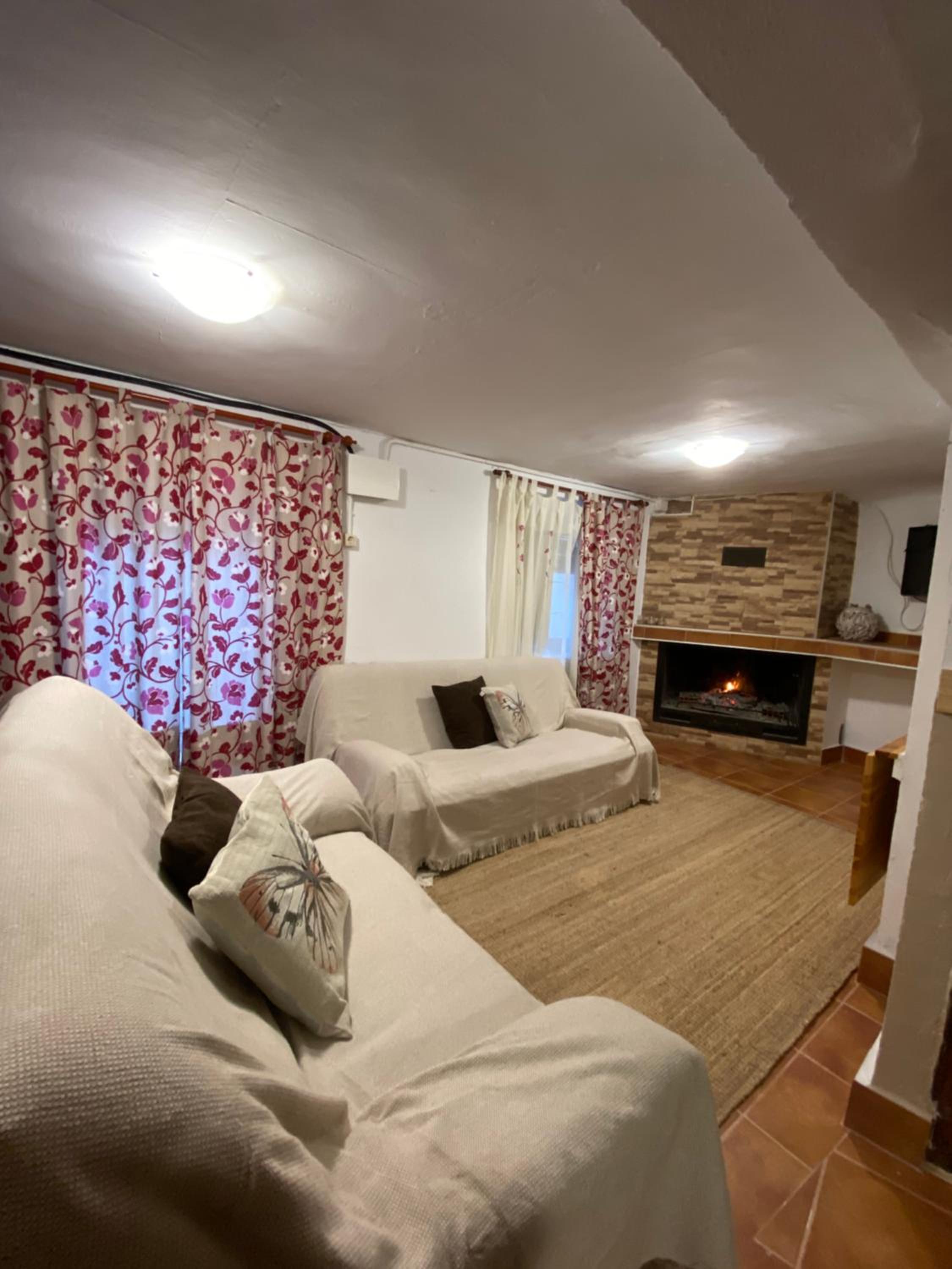 Casa de cuatro habitaciones