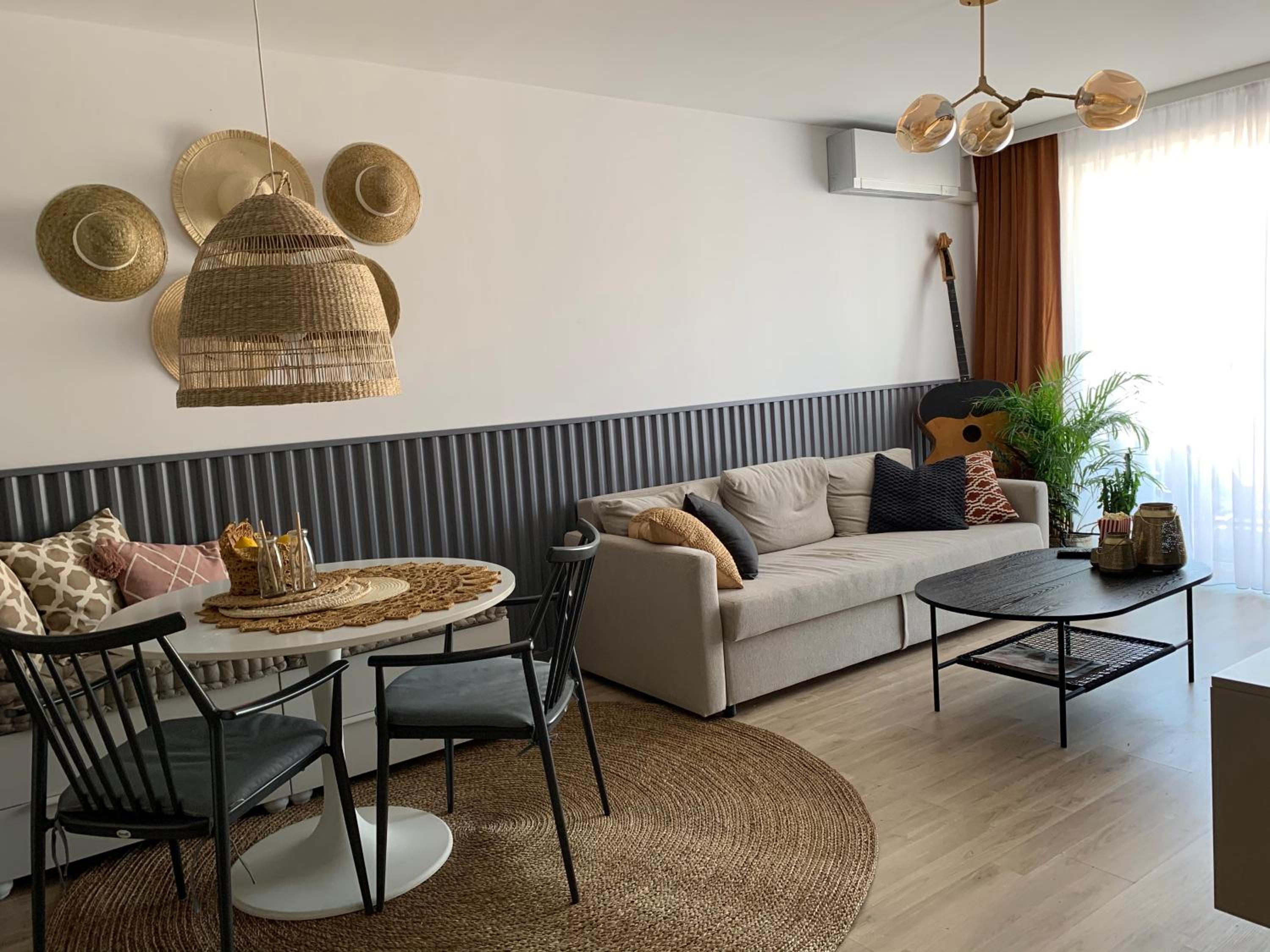 One-Bedroom Apartment - Photo 25