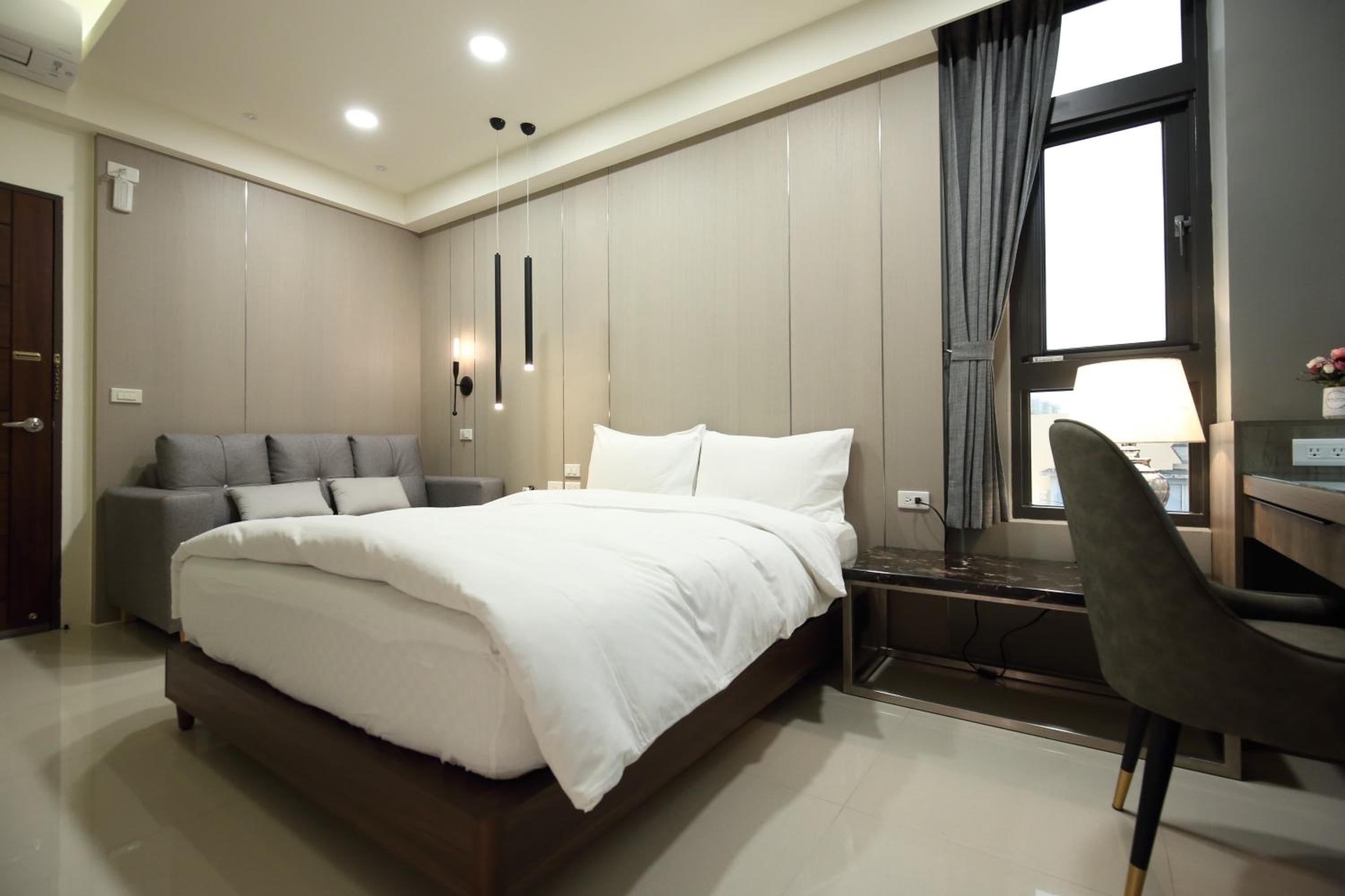 Deluxe Double Room - Photo 1