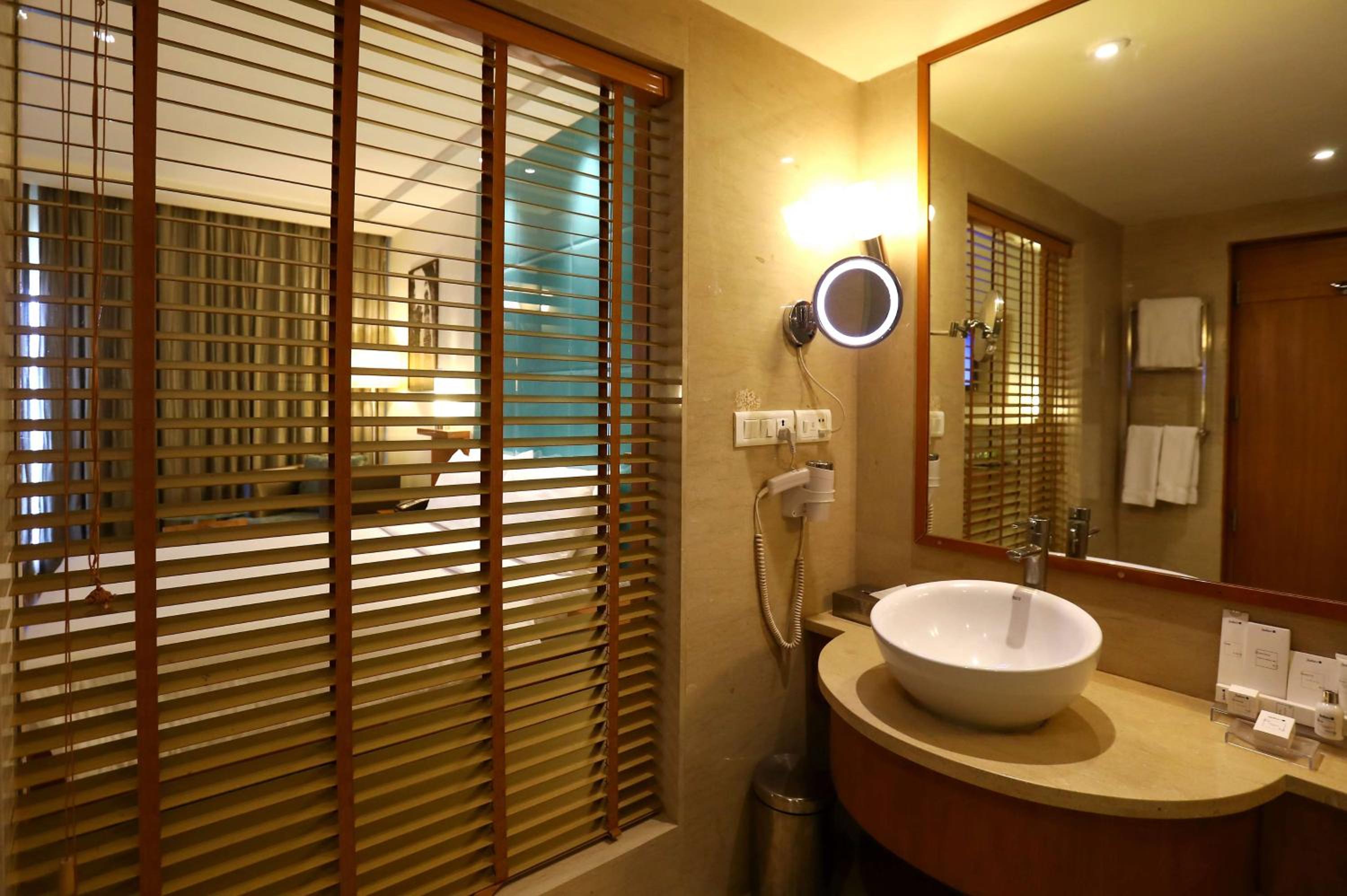 Deluxe Double Room - Photo 4