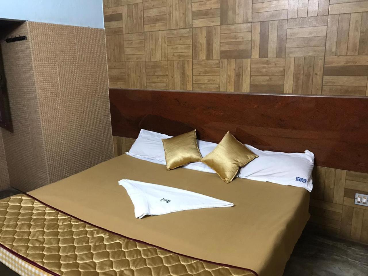 Deluxe Double Room photo 2