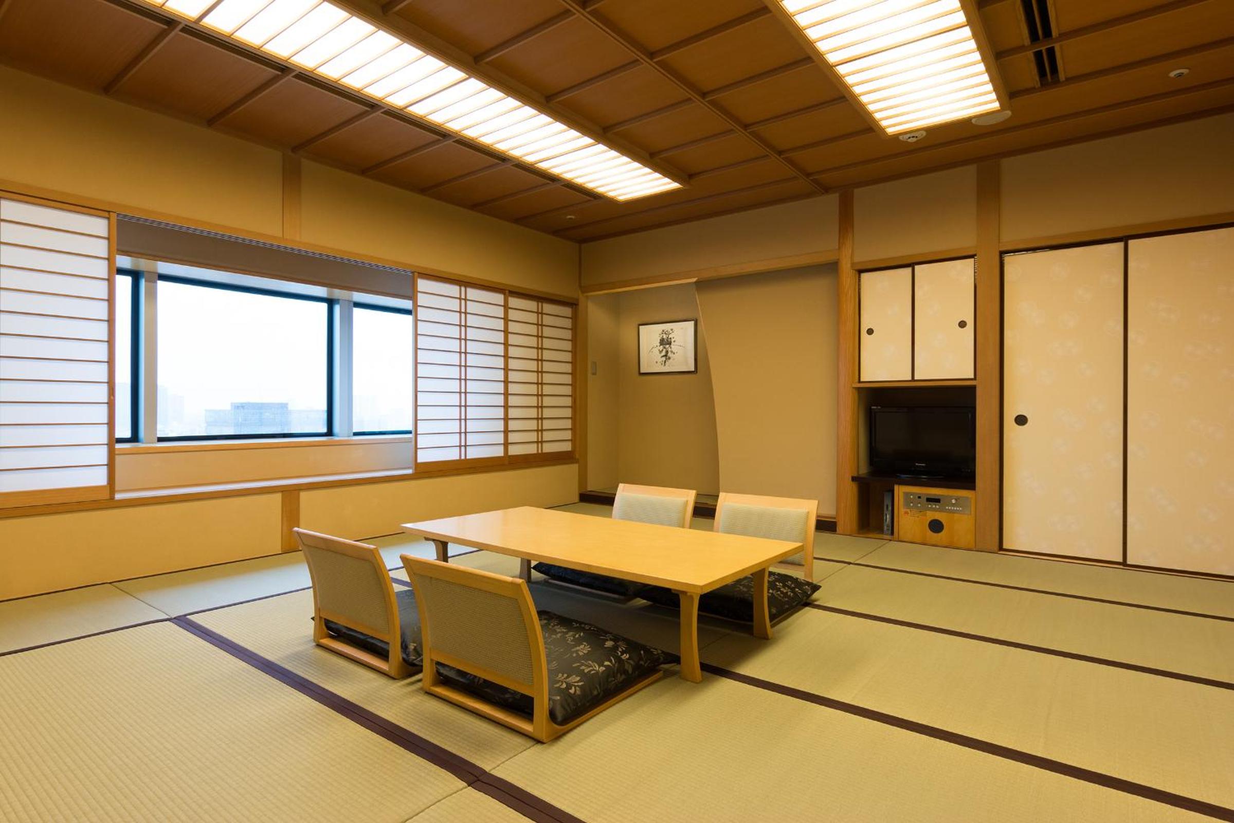 Japanese-Style Room - Top Floor - Non-Smoking