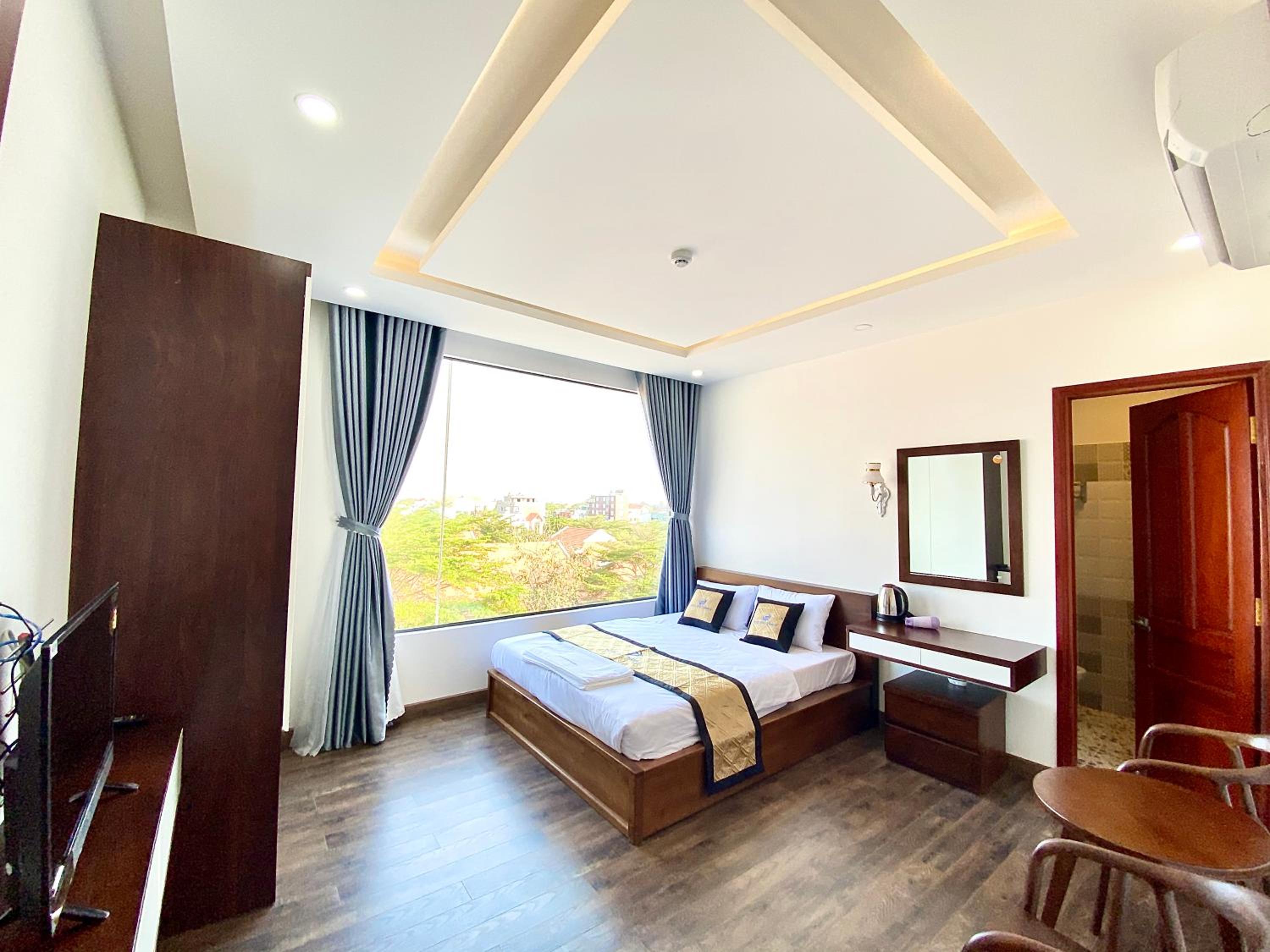 Double Room with Mountain View