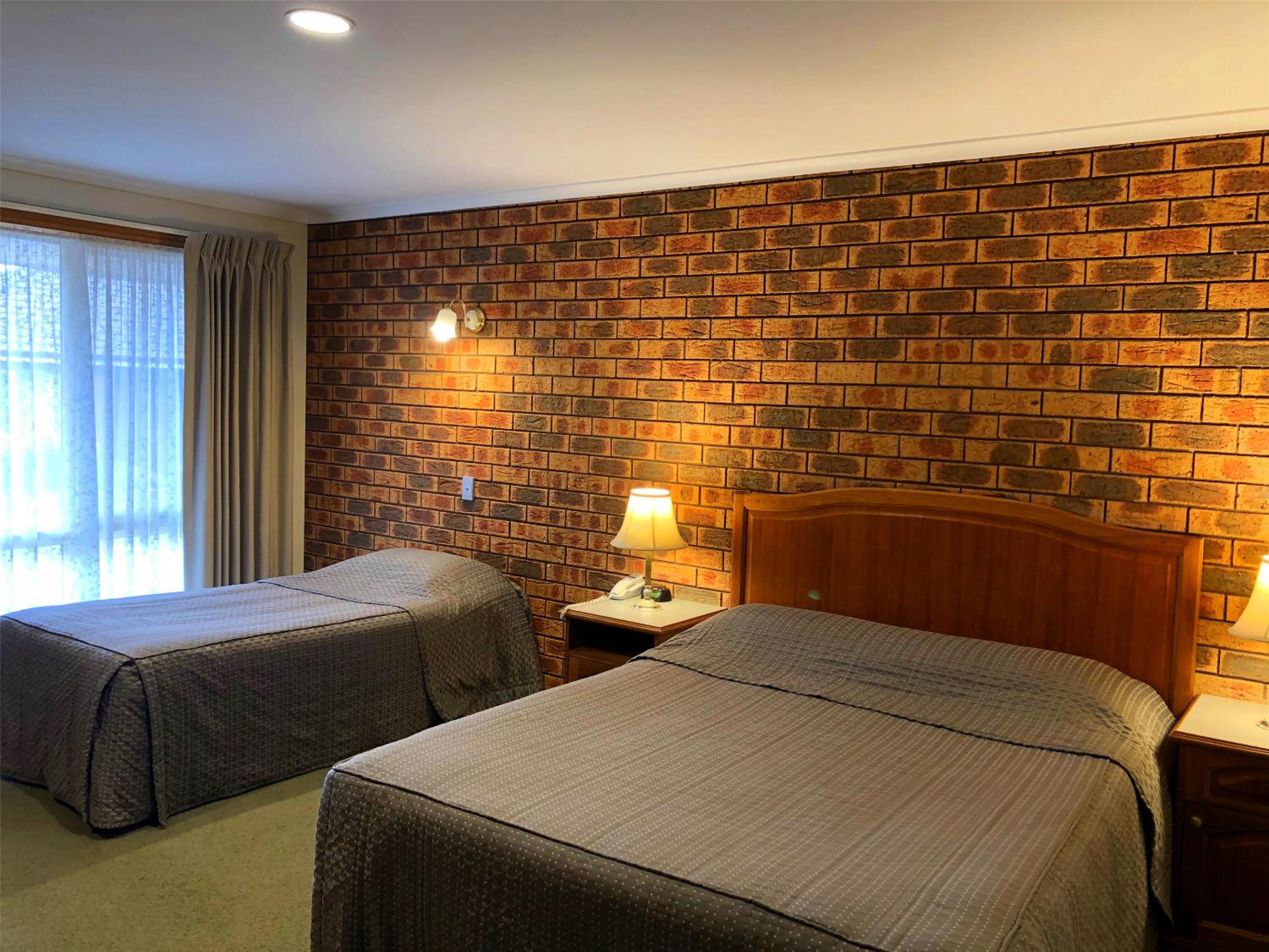 Deluxe Double or Twin Room with Spa Bath photo 3