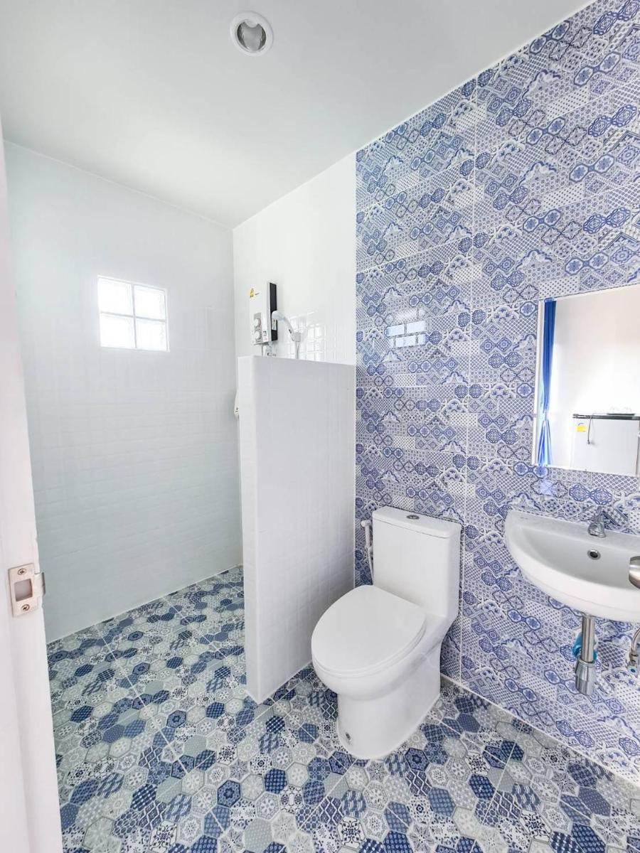 Deluxe Double Room with Balcony photo 2
