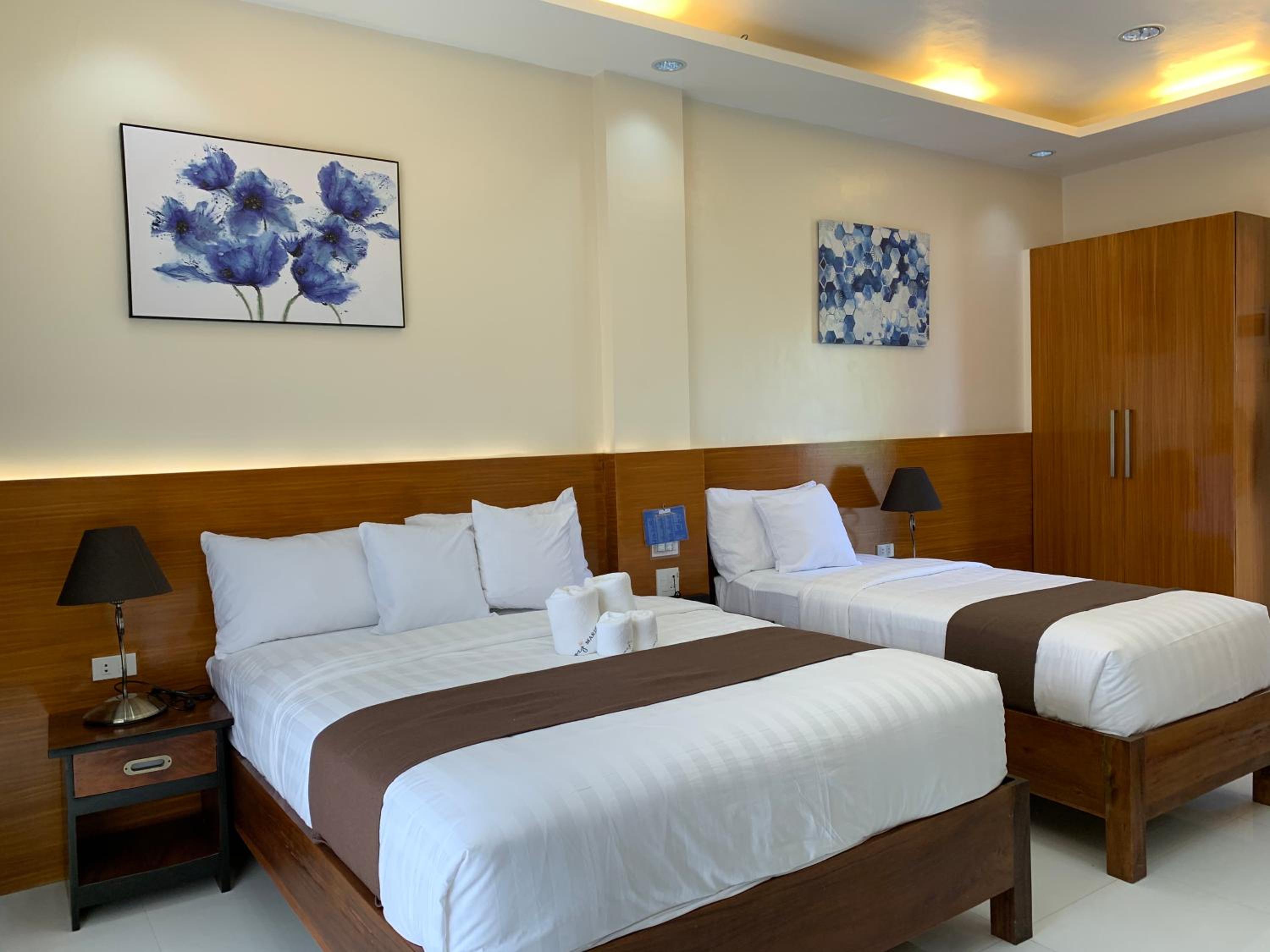 Business Double Room with Gym Access - Photo 1