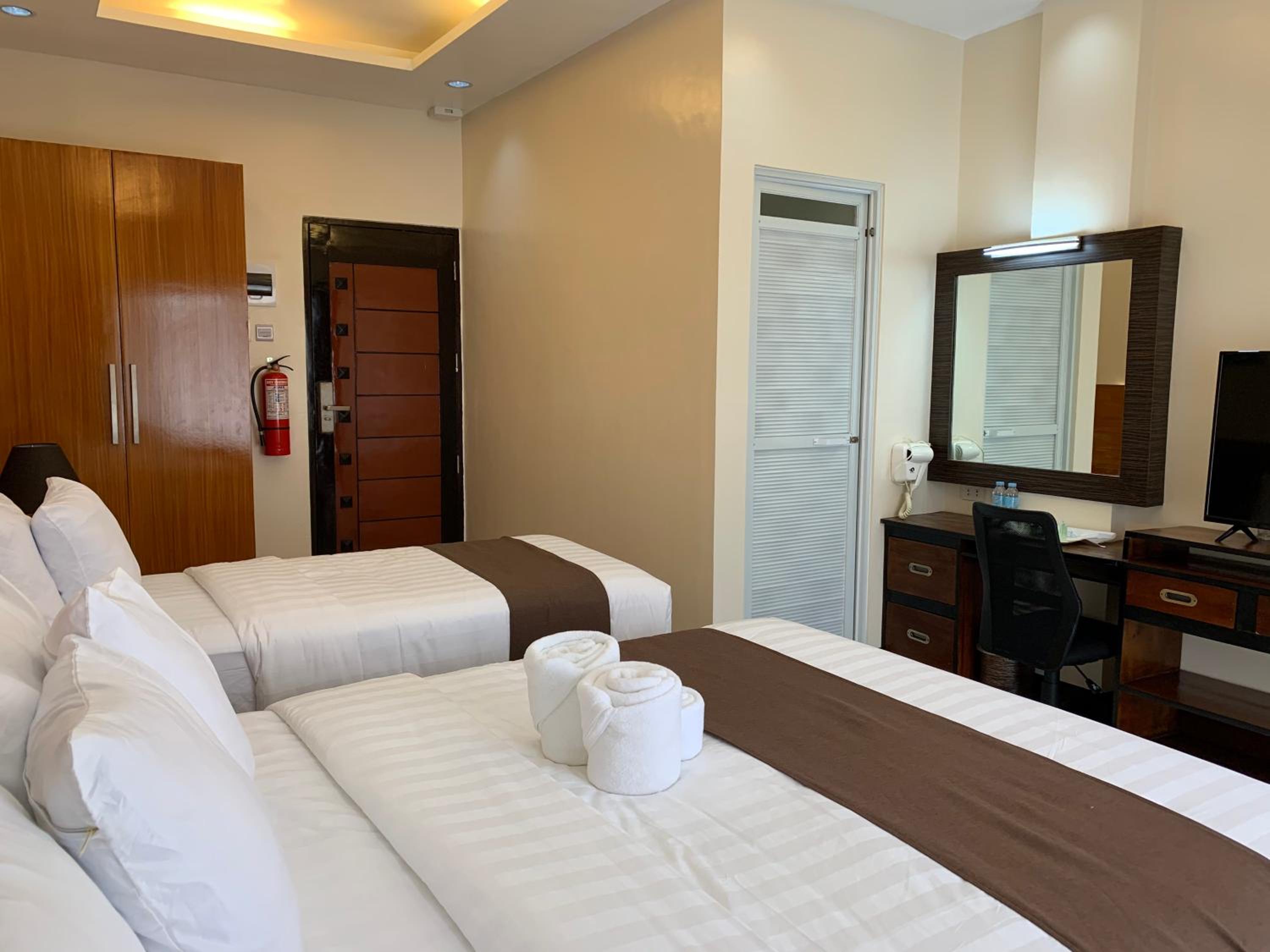 Business Double Room with Gym Access - Photo 2
