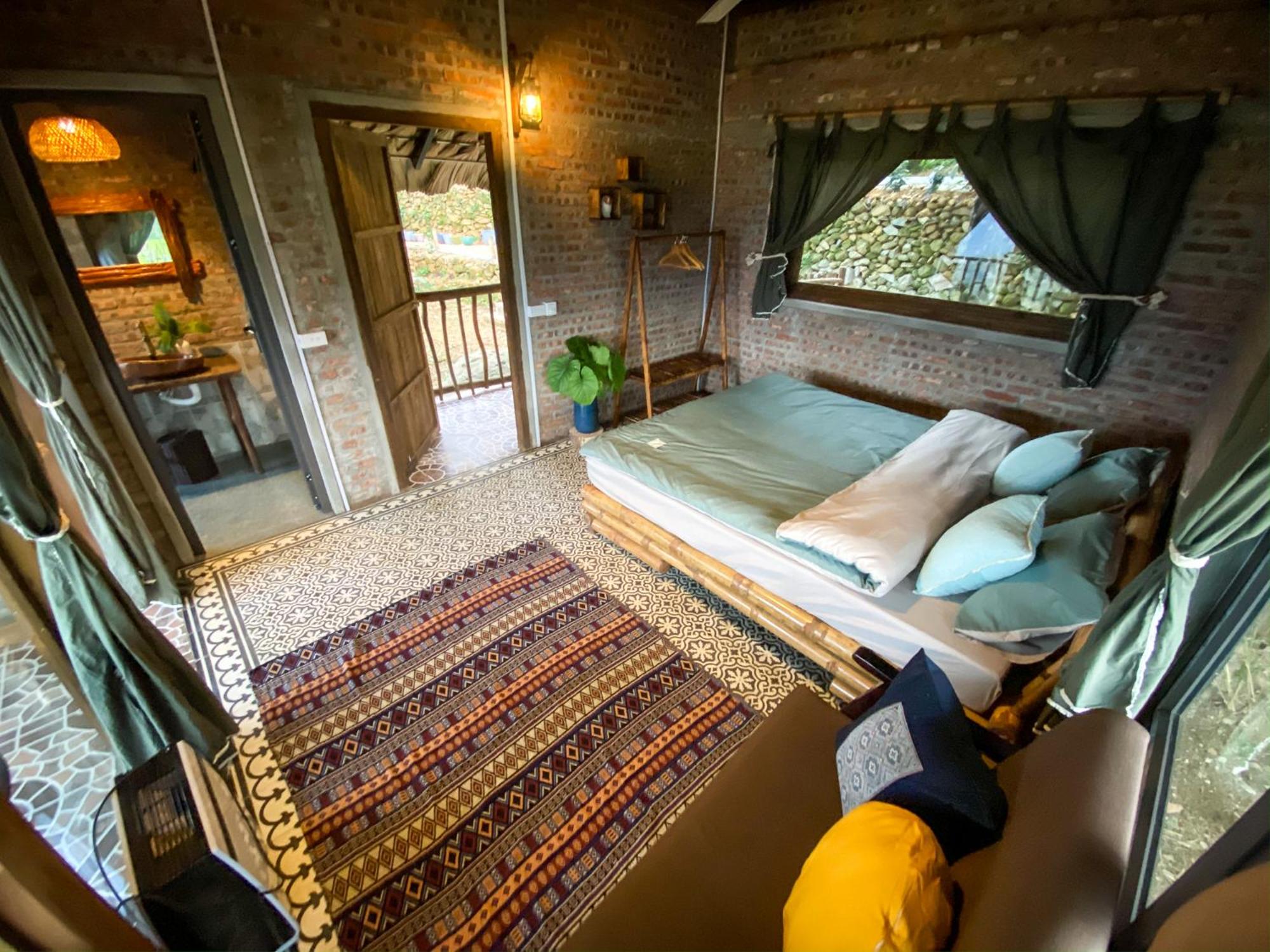 Deluxe Bungalow photo 1