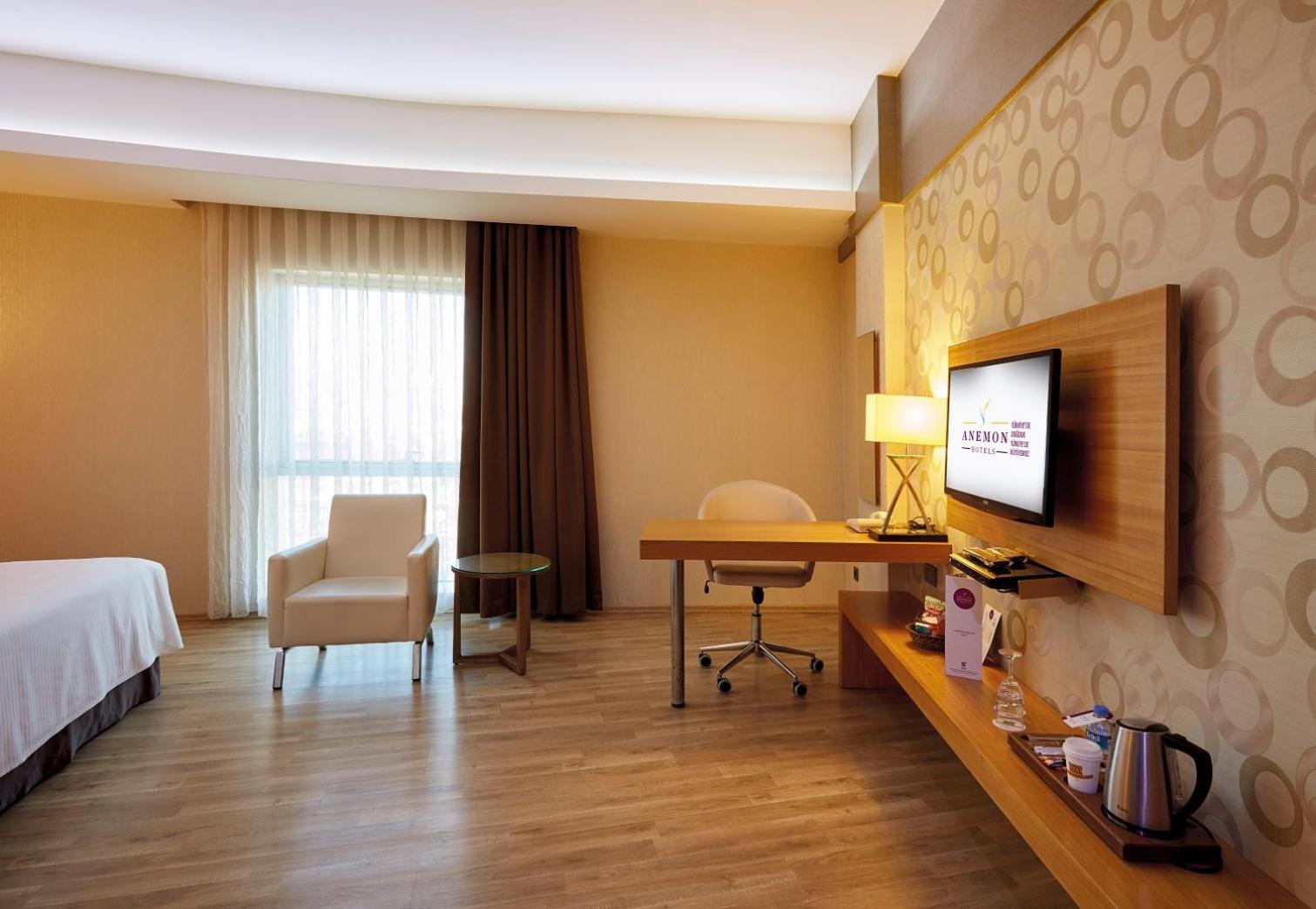 Deluxe Double or Twin Room photo 3