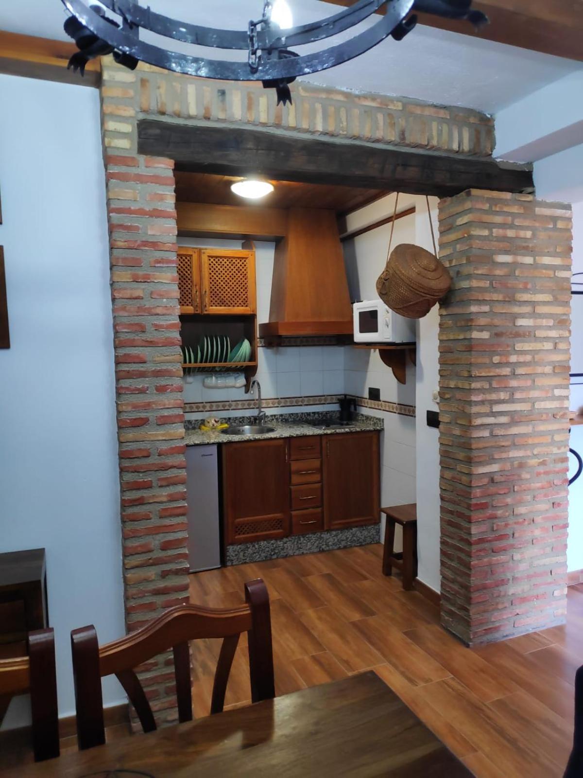 One-Bedroom Apartment - Photo 16