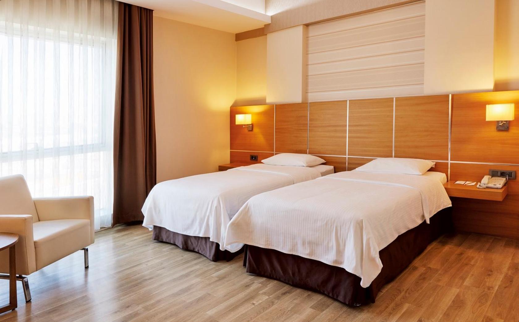 Deluxe Double or Twin Room