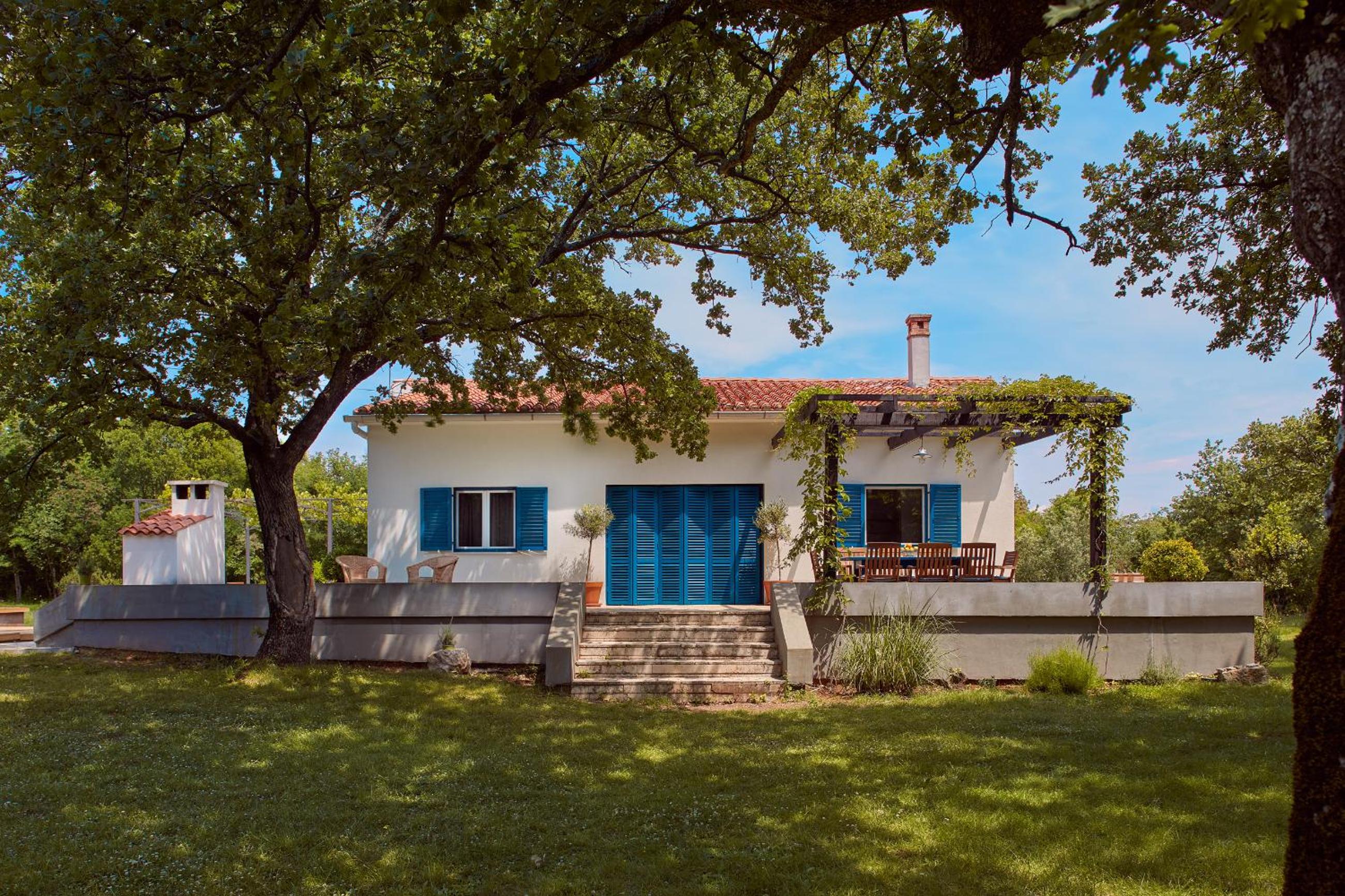Four-Bedroom House photo 3