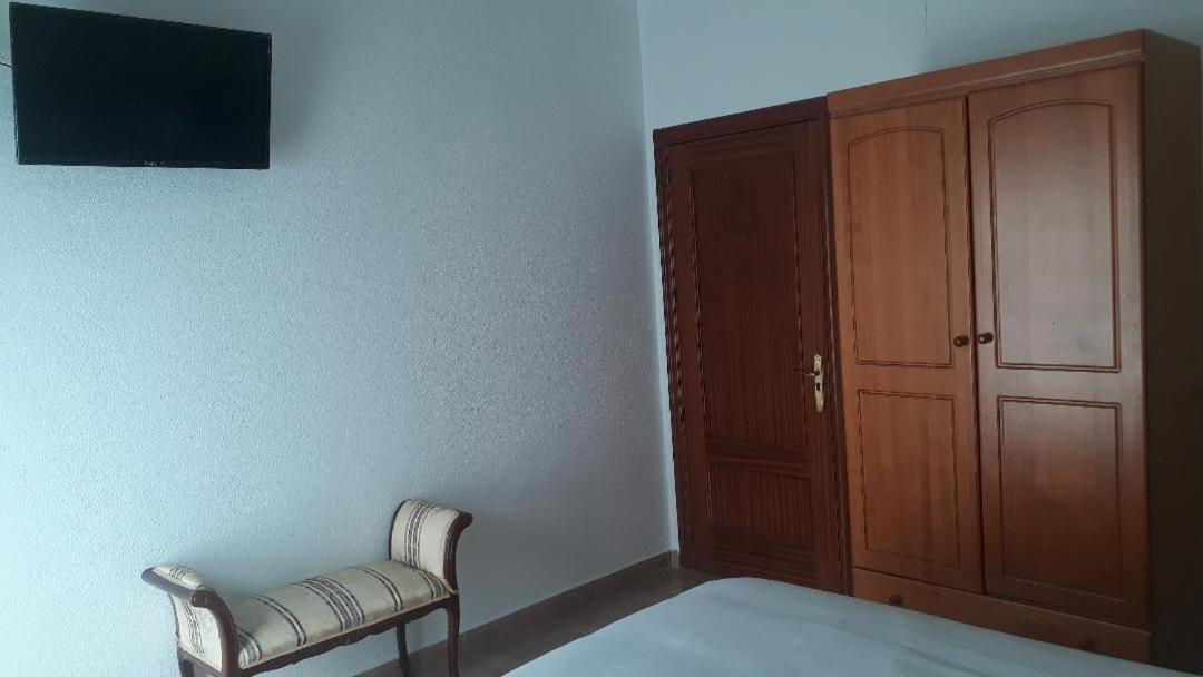 Double Room with Balcony - Photo 1