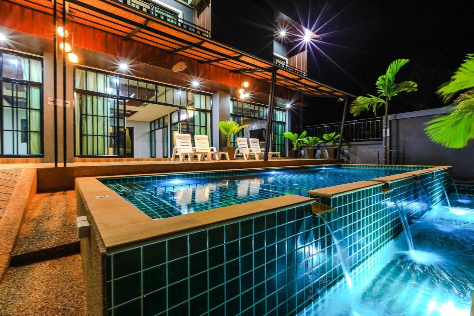 14 Bedroom Villa with Private Pool photo 3