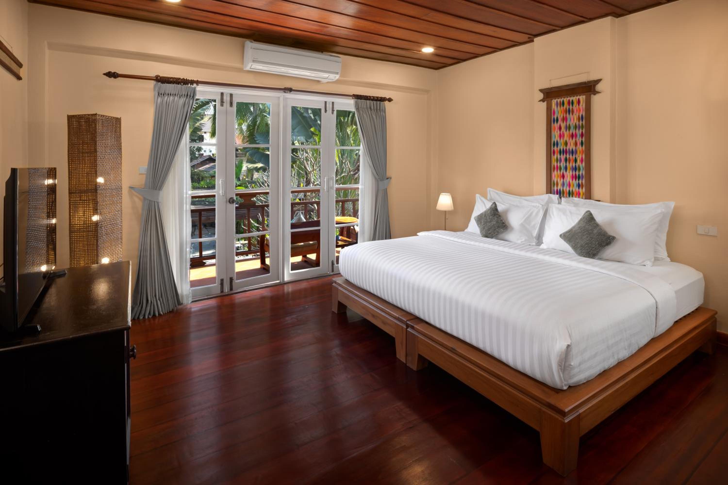 Grand Deluxe Heritage Room photo 3