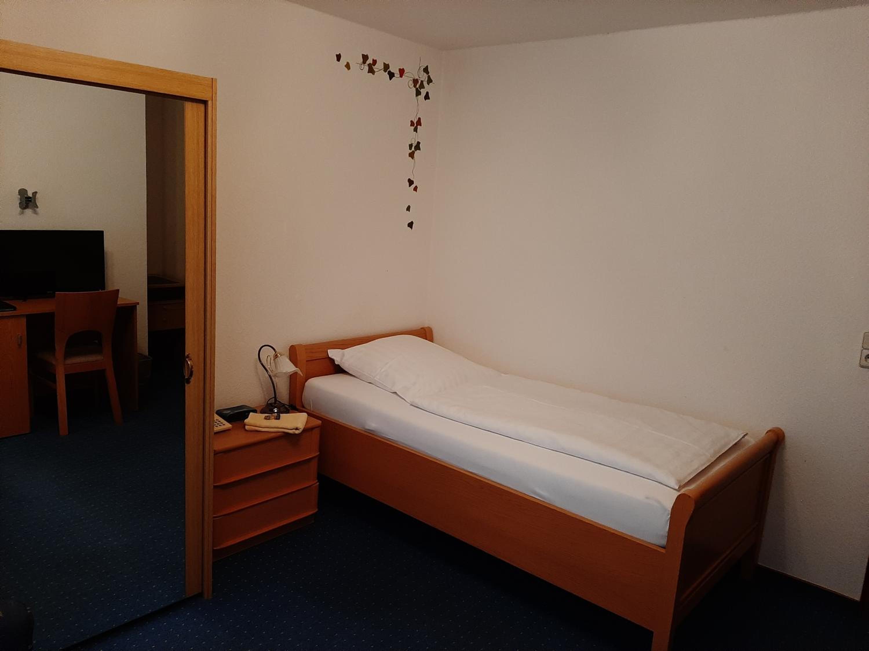 Single Room photo 1
