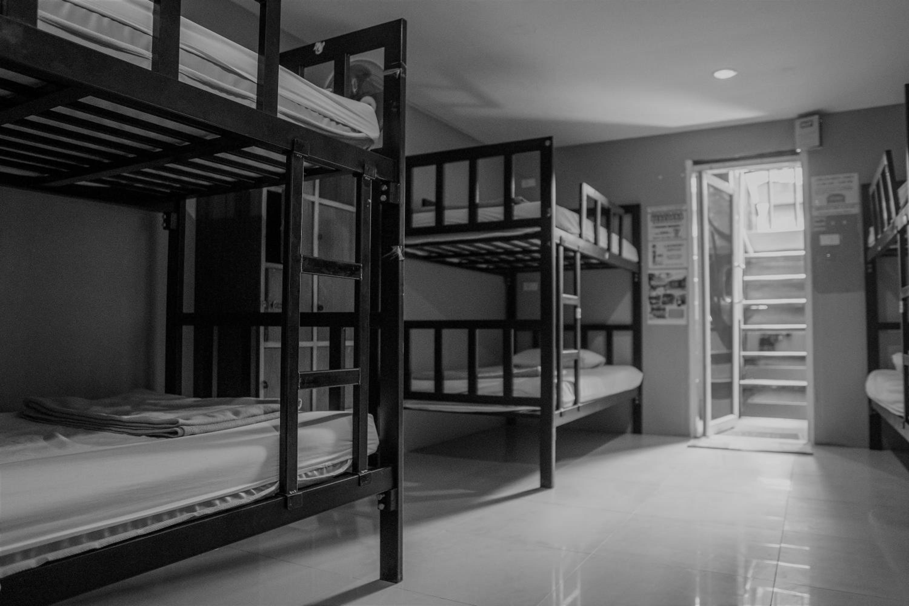 Bed in 8-Bed Mixed Dormitory Room photo 1