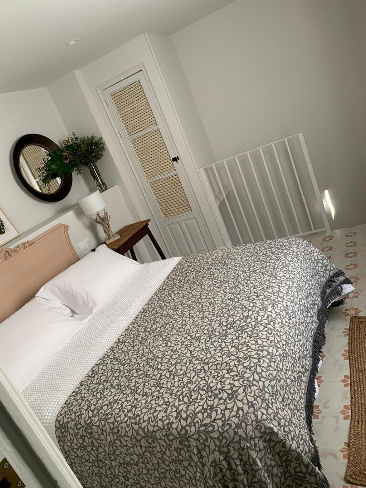 Duplex Suite - Photo 18