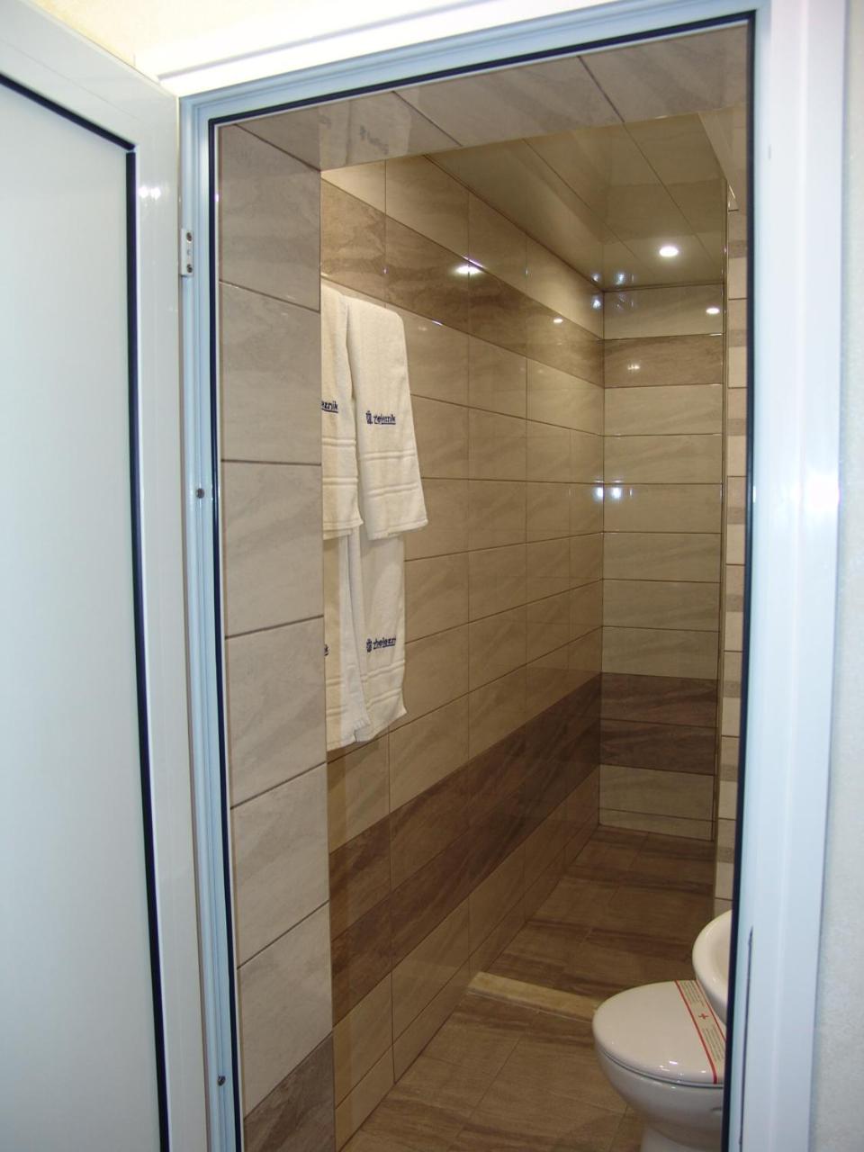 Deluxe Triple Room photo 3