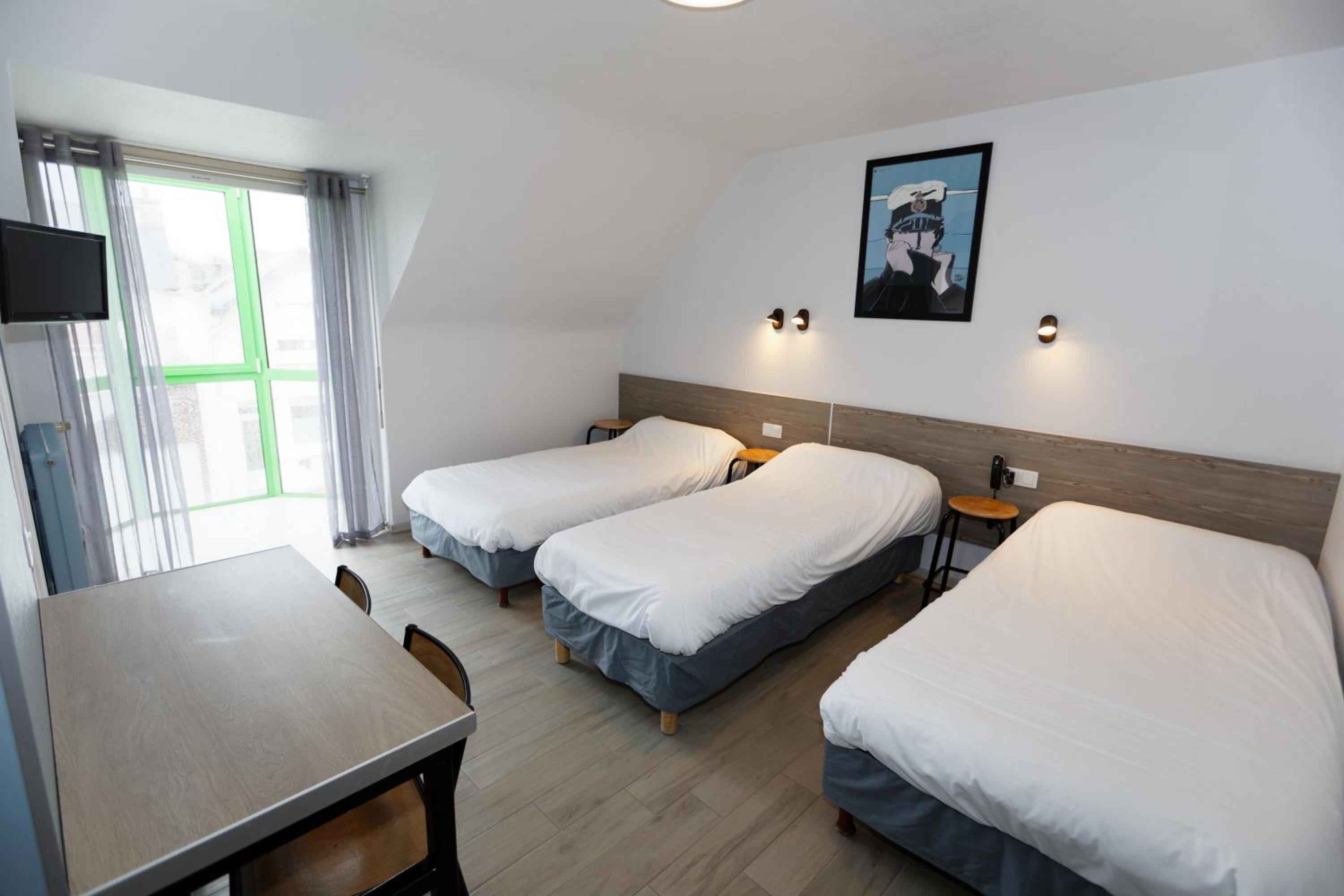 Triple Room
