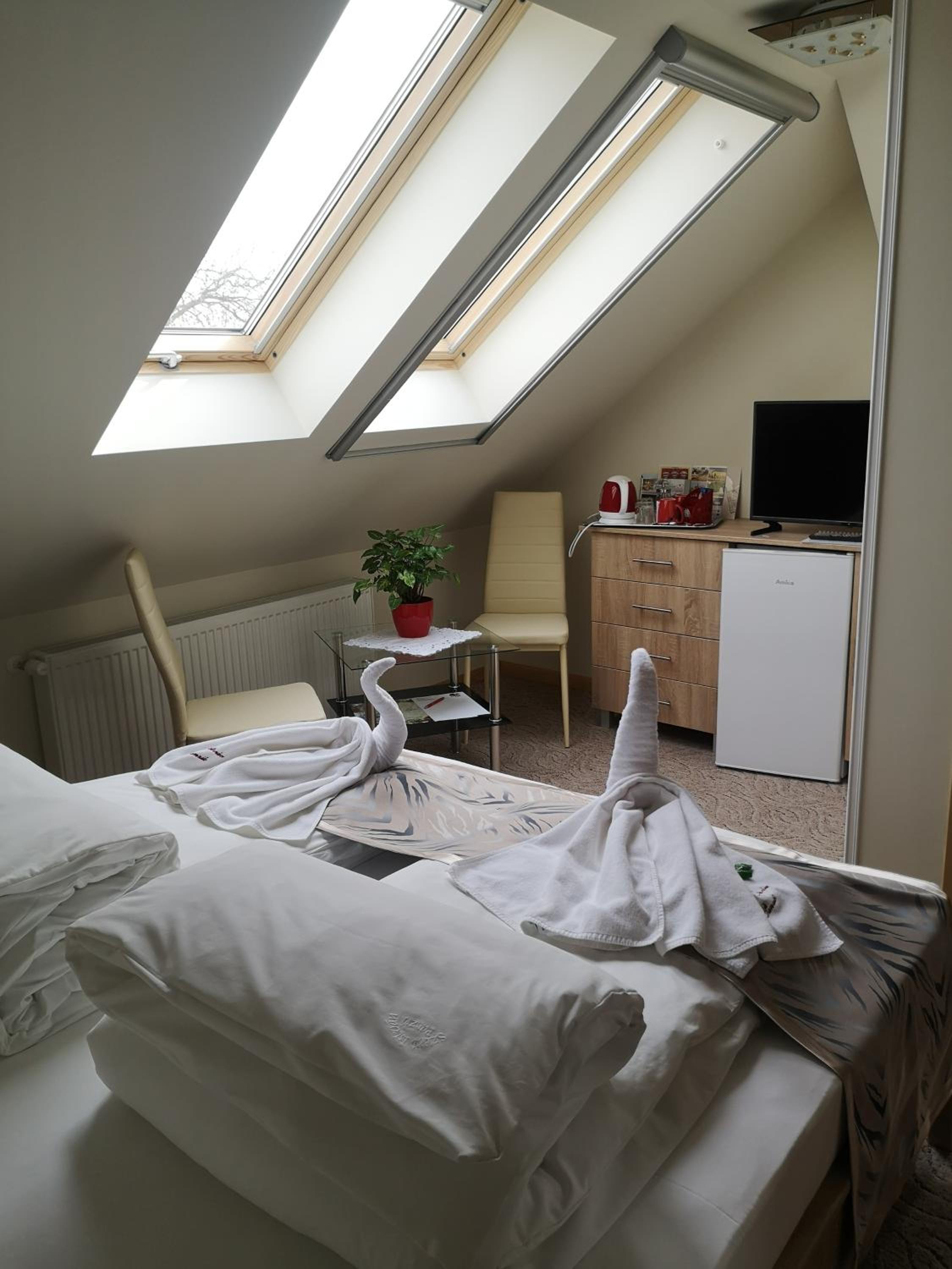 Standard Queen Room photo 1