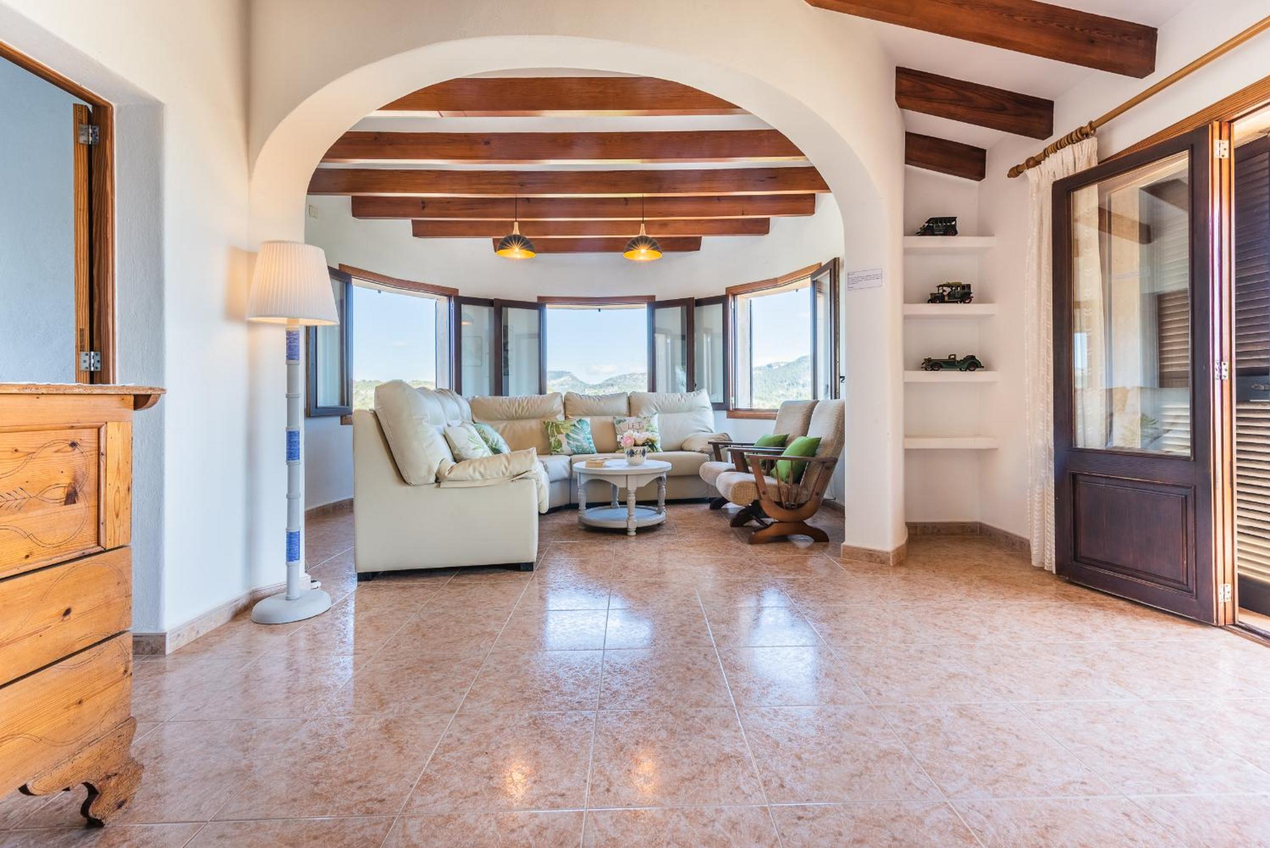 Casa de cuatro habitaciones