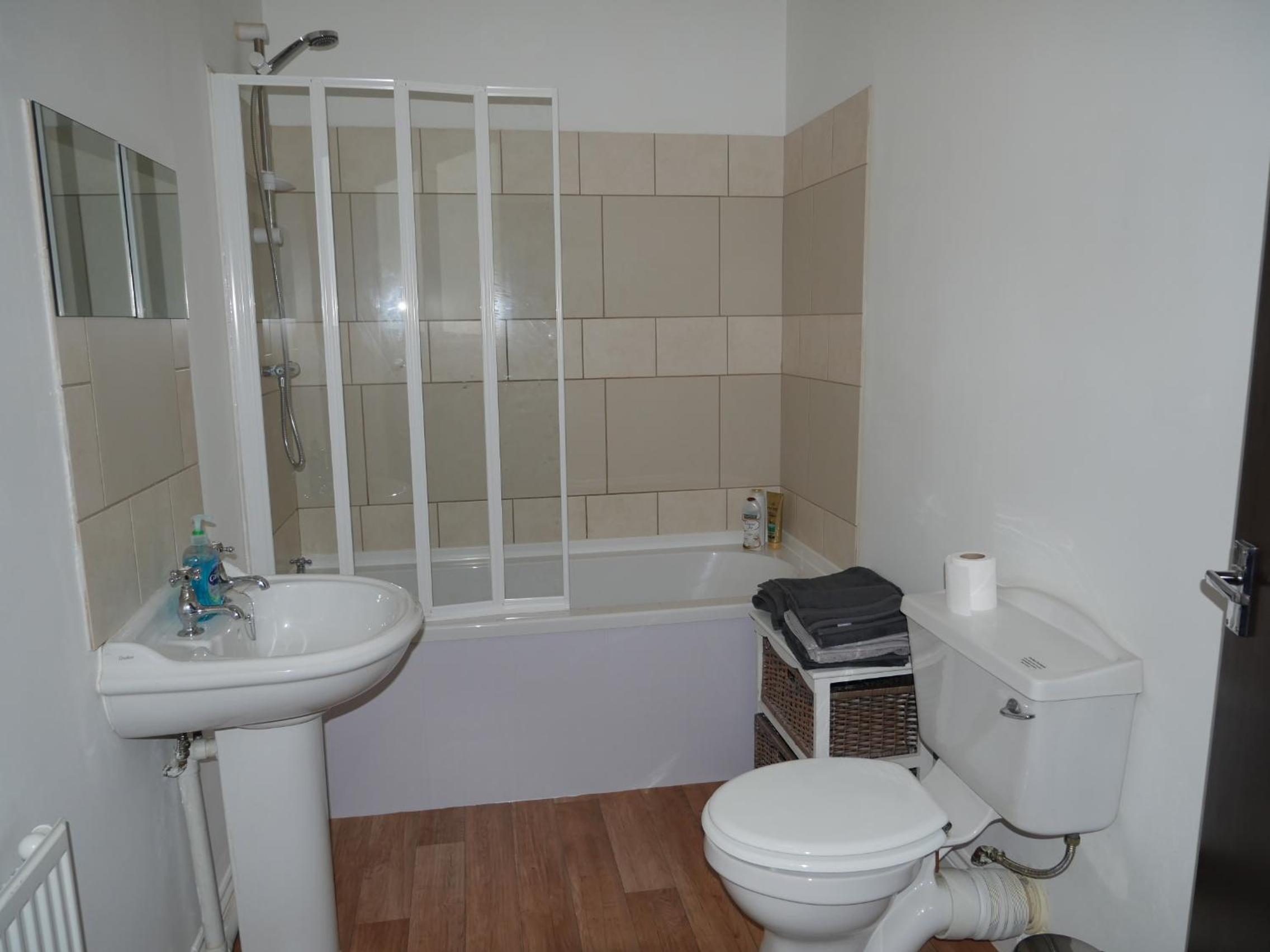 Two-Bedroom Apartment - Photo 6