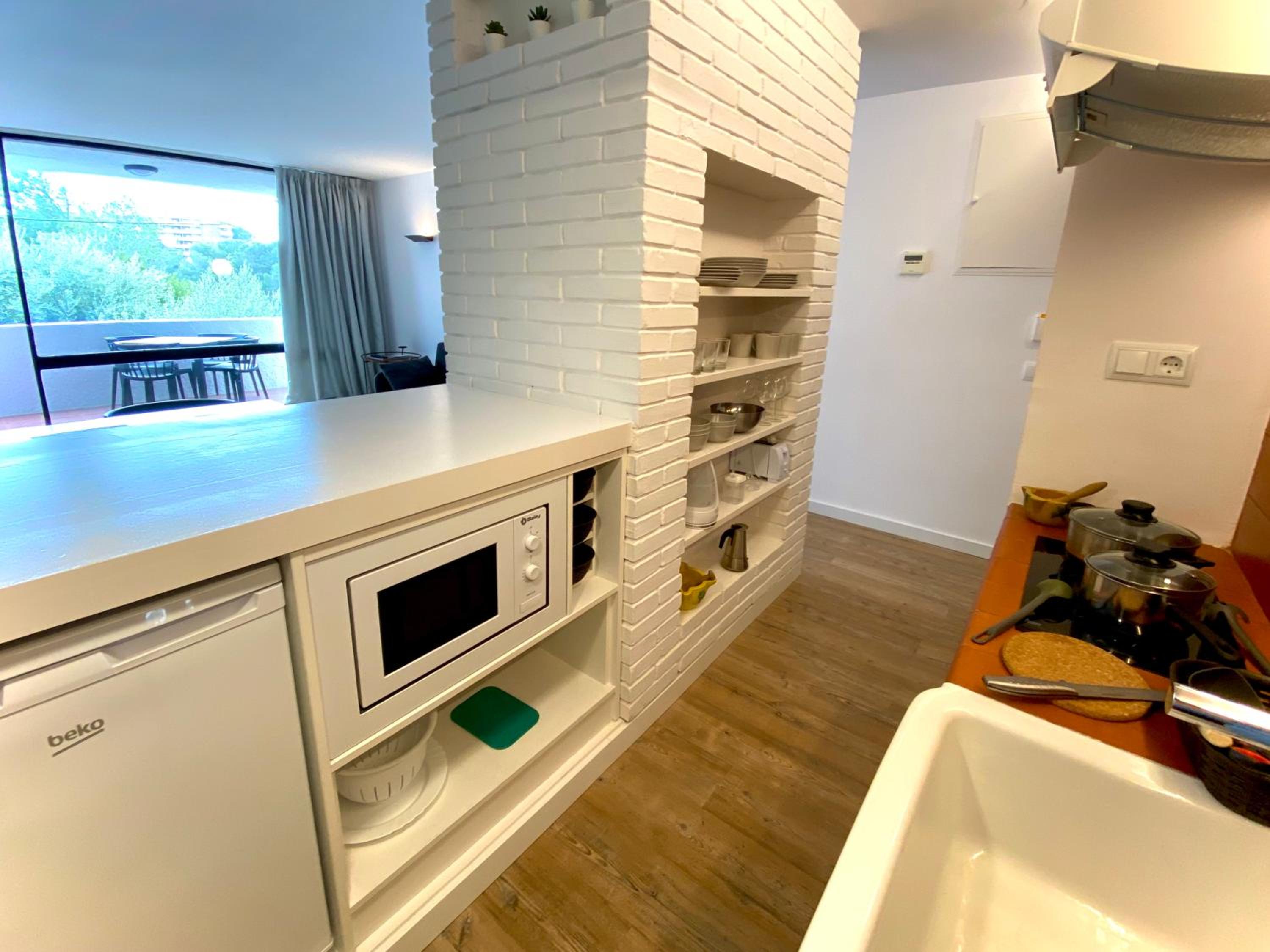 One-Bedroom Apartment - Photo 10