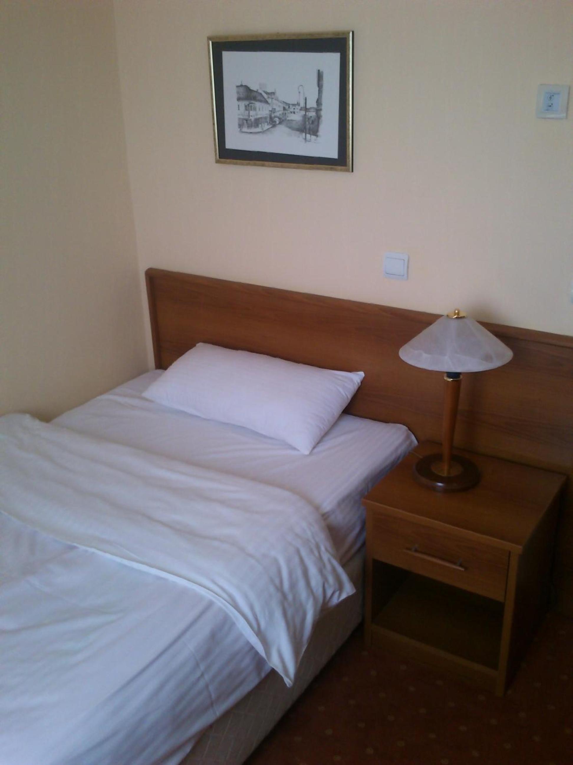 Economy Single Room photo 3