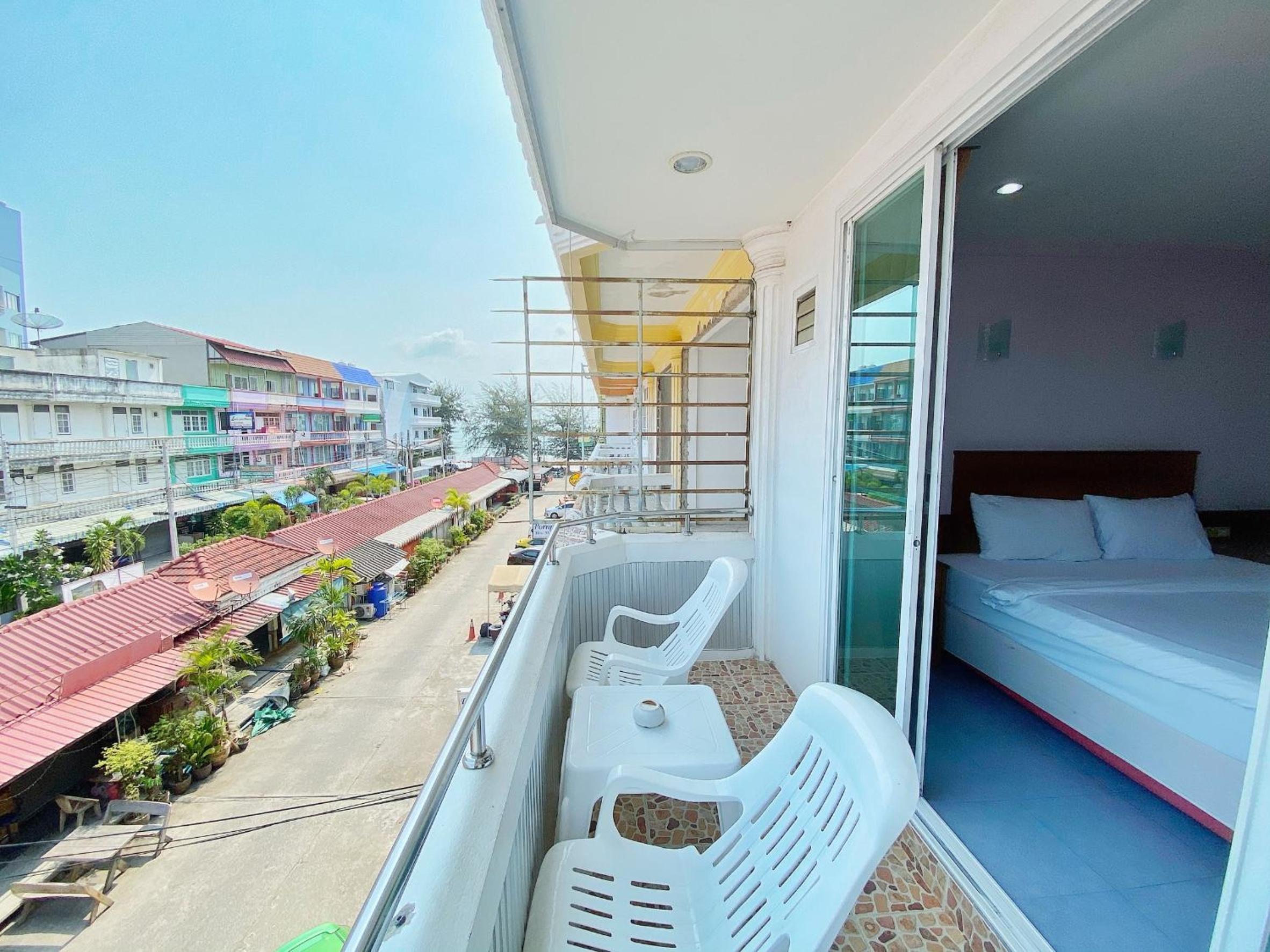 Superior Double Room with Balcony photo 2