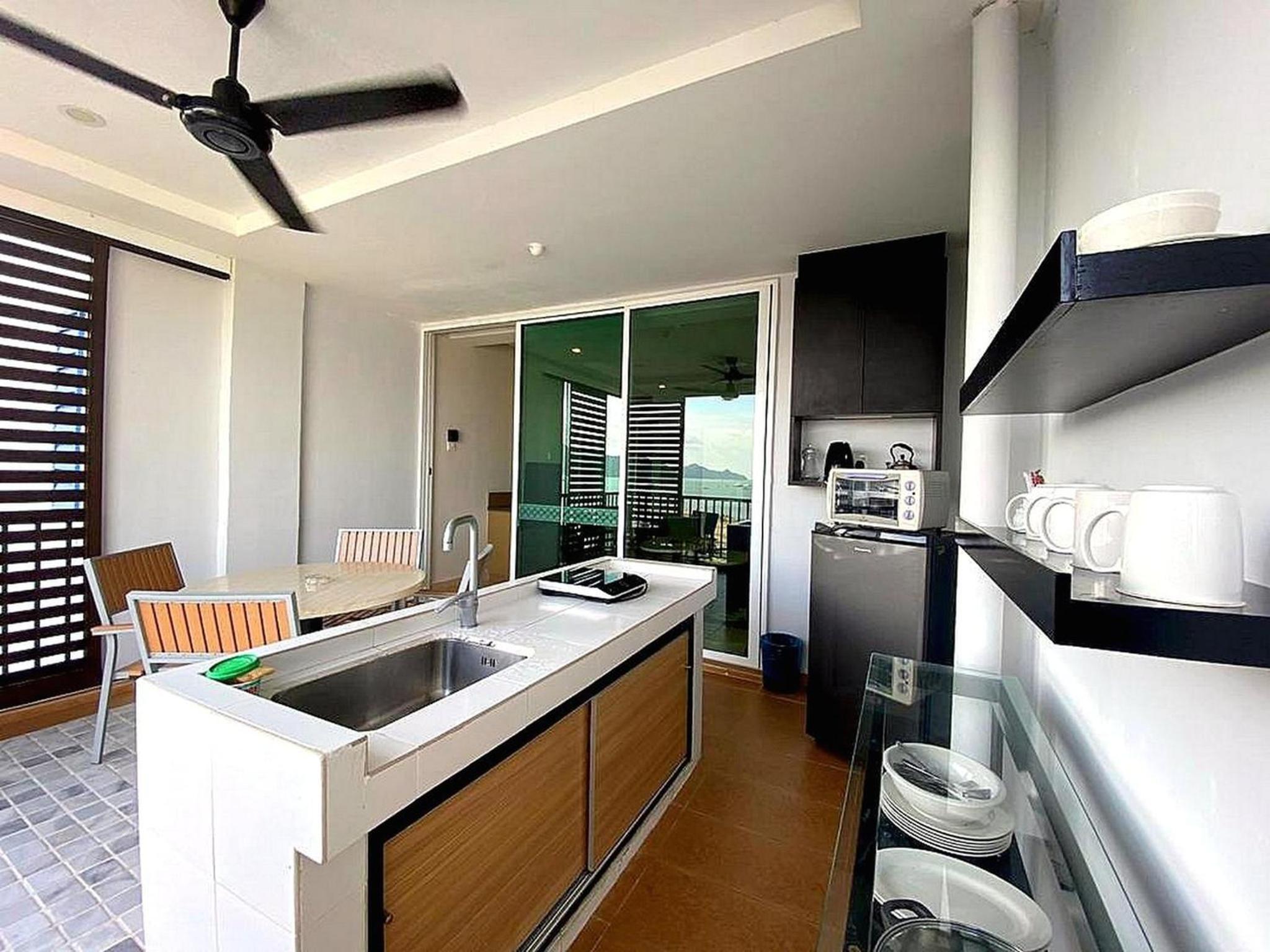 Executive Studio Suite