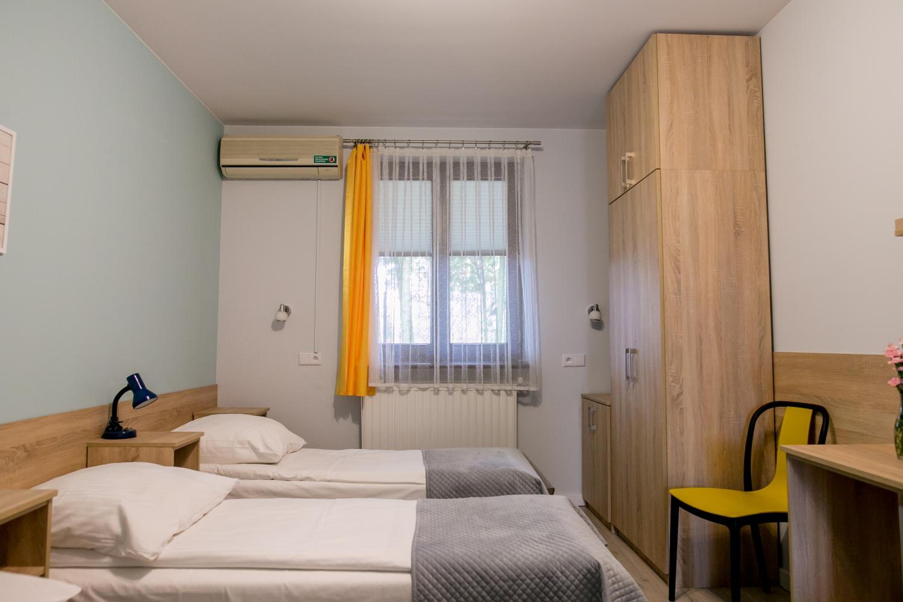 Triple Room - Photo 18