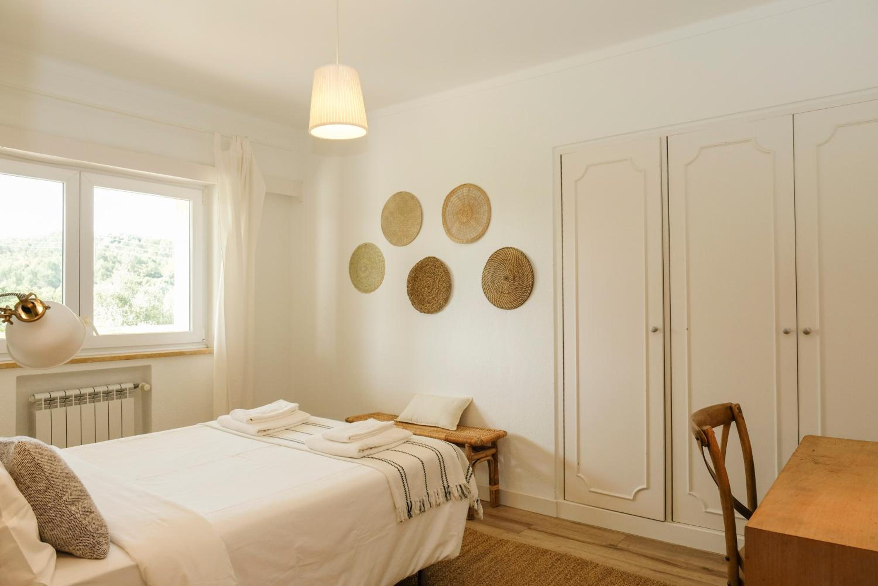 Three-Bedroom Apartment - Photo 6