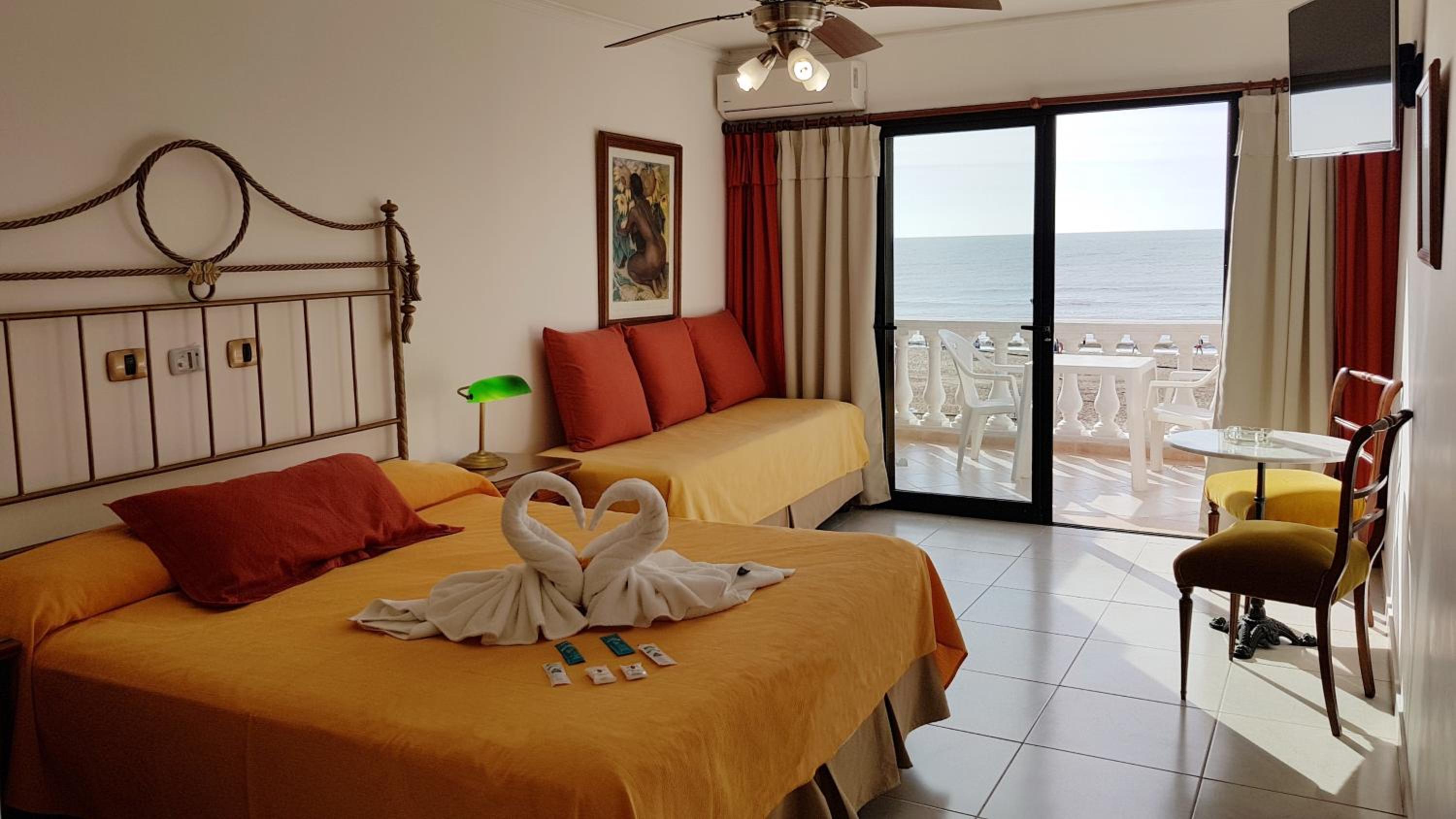 Suite with Sea View