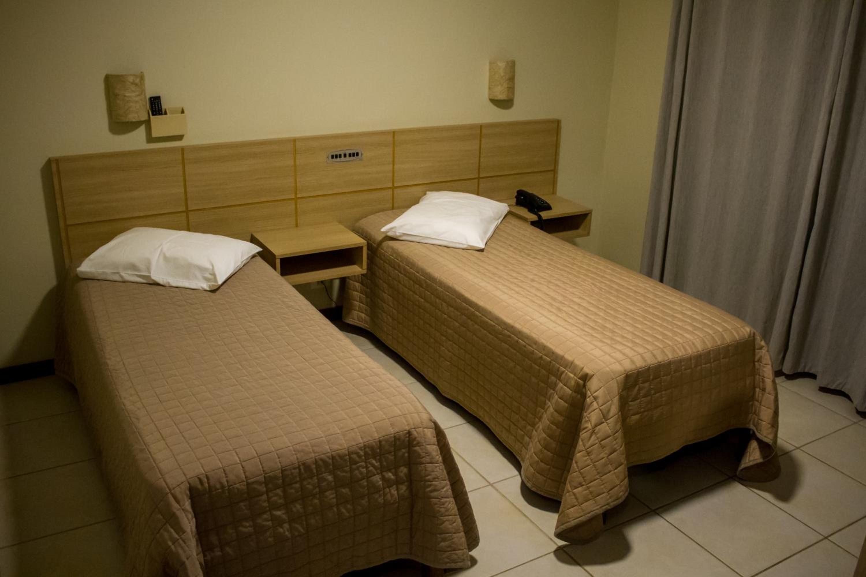 Standard Triple Room - Photo 3