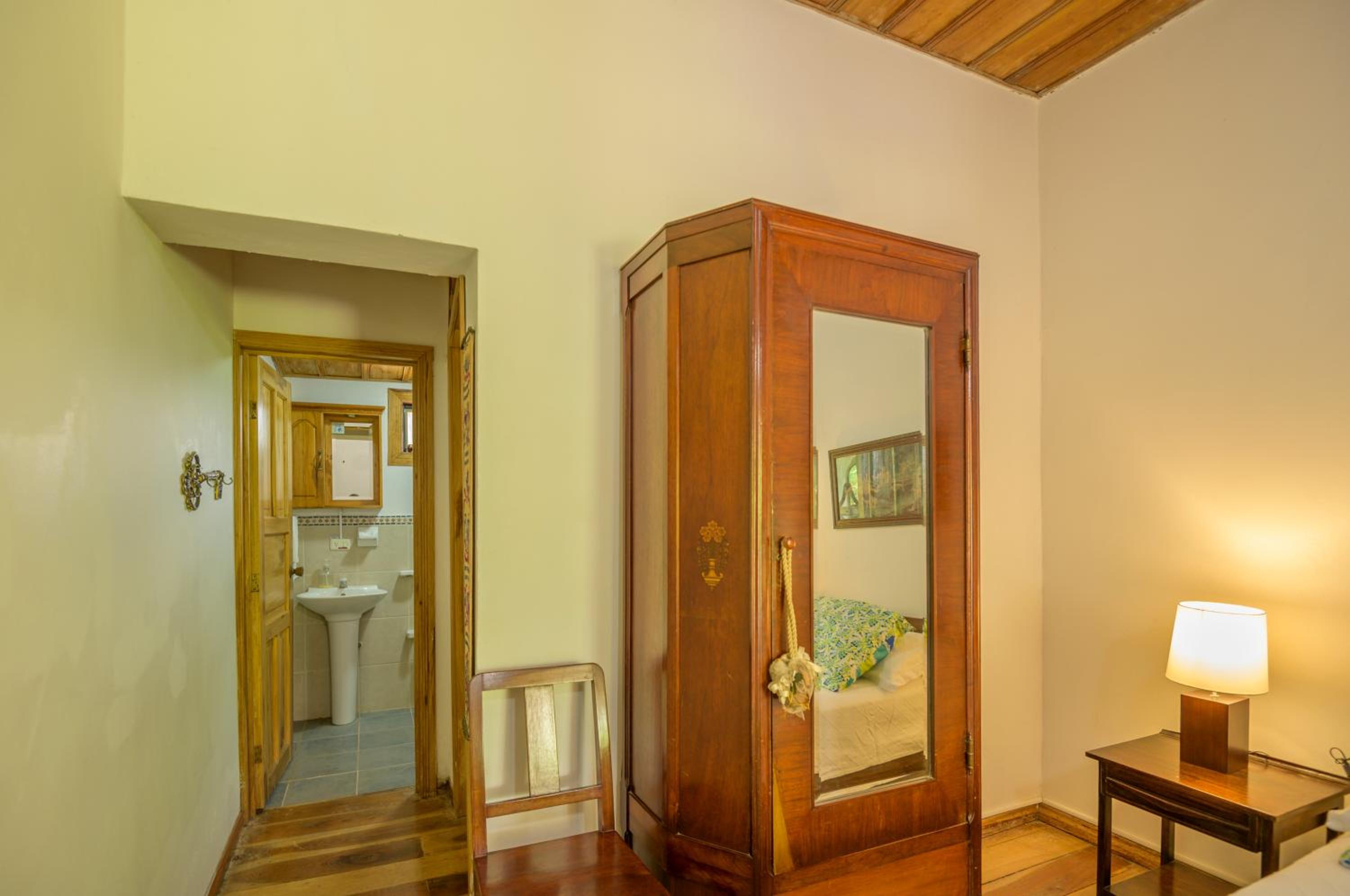 Double Room With Private Bathroom photo 3