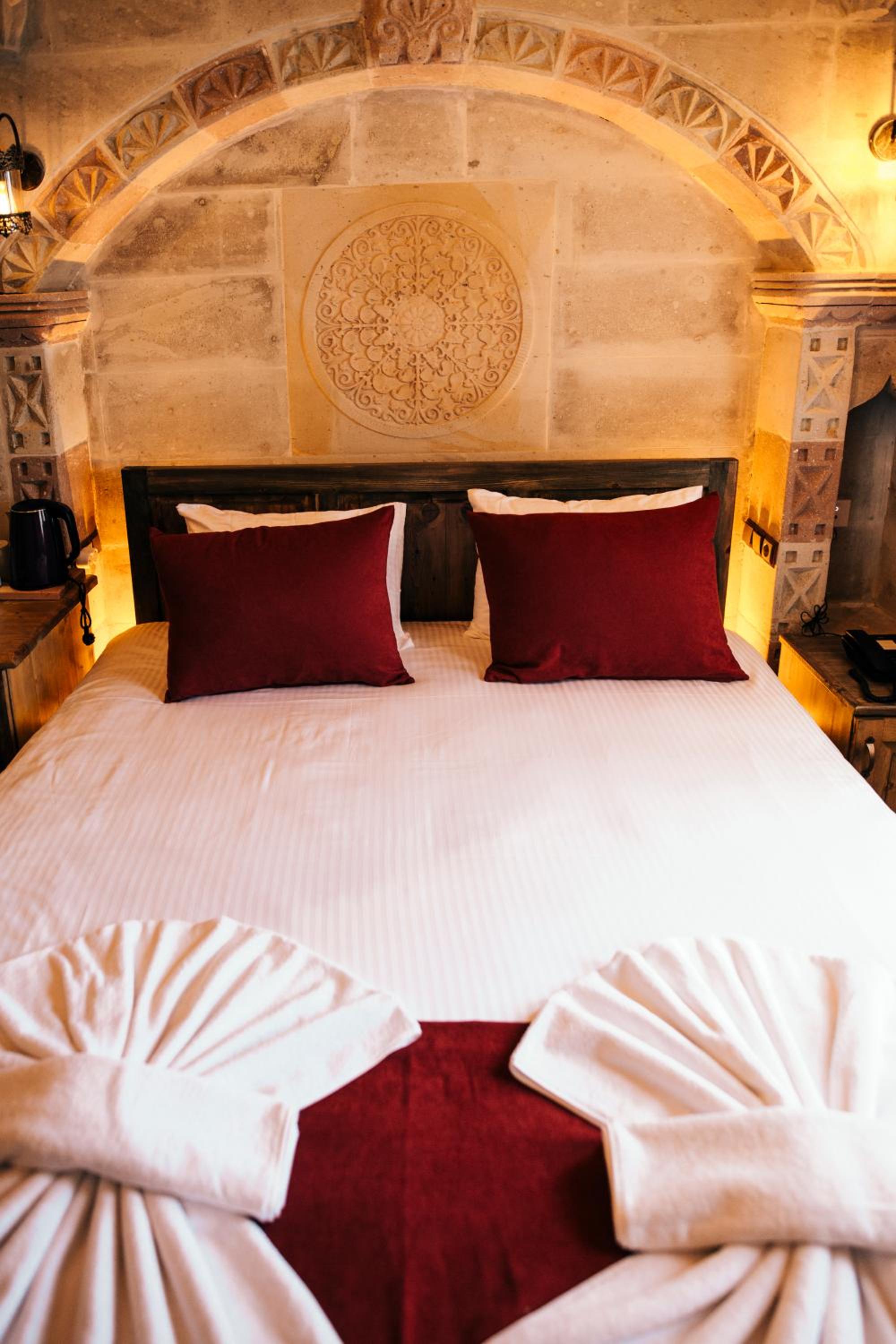 Standard Double Room - Photo 2